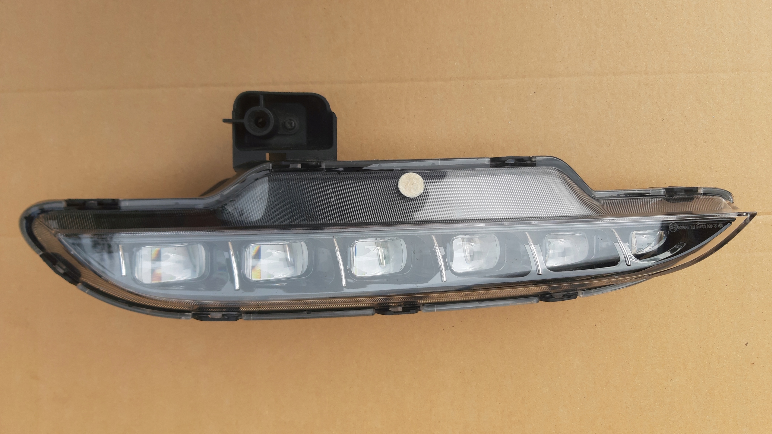 HYUNDAI GENESIS 14- ЛЕВЫЙ ПРОТИВОТУМАНКА LED МИР DRL