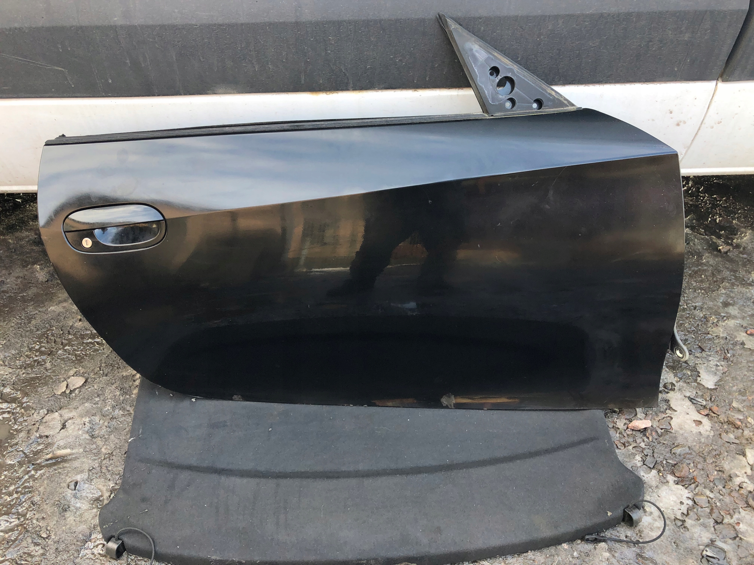 ДВЕРИ ПРАВЕ BMW Z4 E85 BLACK SAPPHIRE 475/9