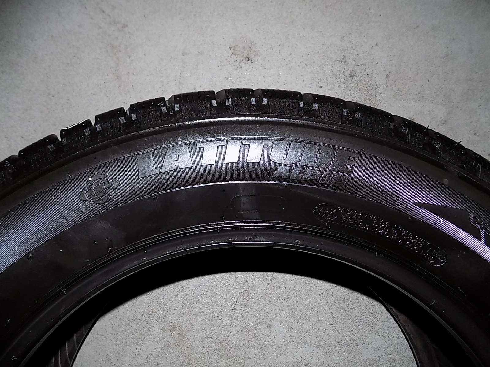 OPONY MICHELIN LATITUD 235/60R18 107H 2szt nrP171Z Marka Michelin