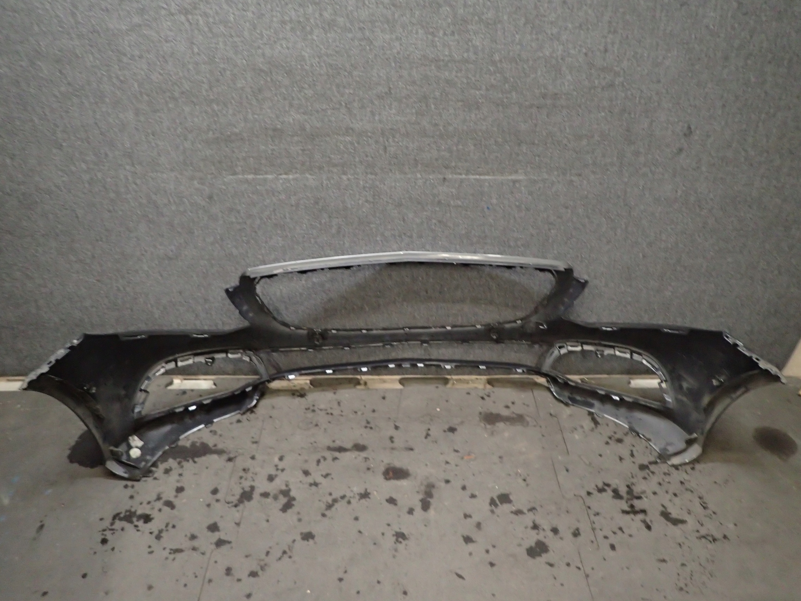 nárazník předek MERCEDES E KLASA W213
