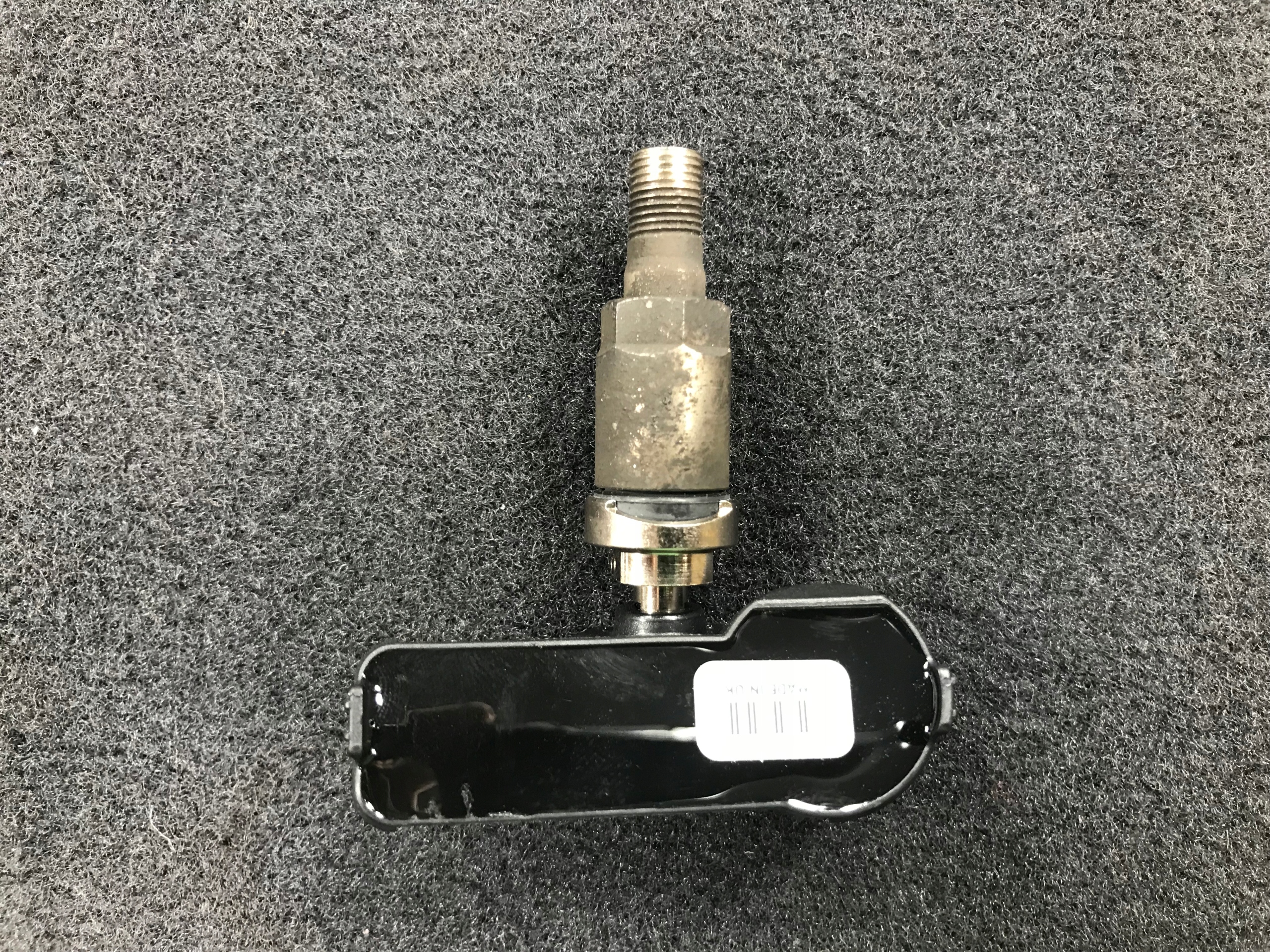 CZUJNIKI CIŚNIENIA MERCEDES C-KLASA W205 Kod producenta 1374298, 1322677, 1405438 ,1383937