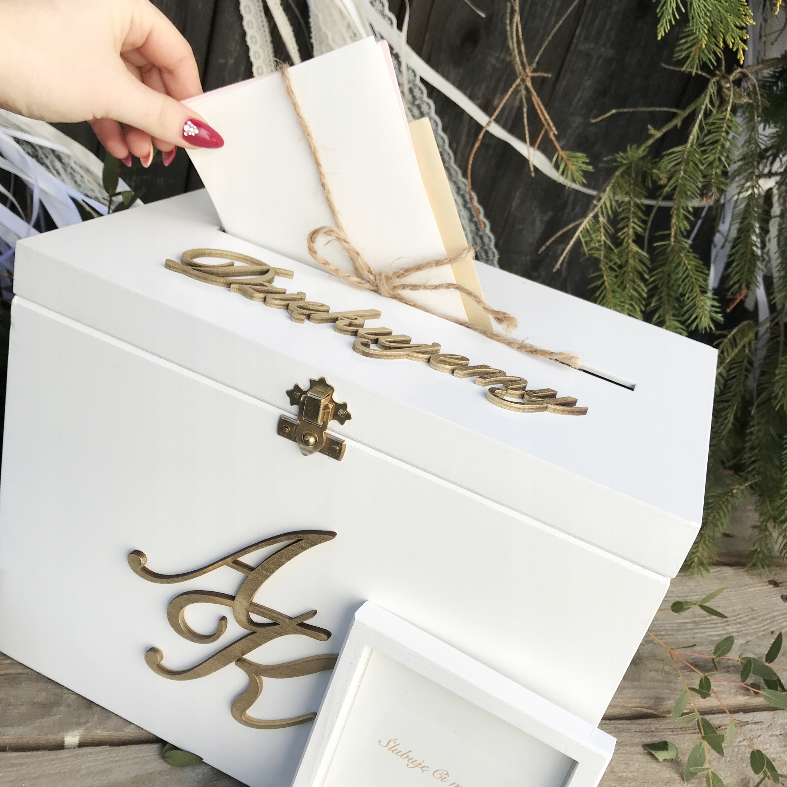 Duże BIAŁE Pudełko na KOPERTY IMIONA ŚLUB Kolor dominujący beże i brązy