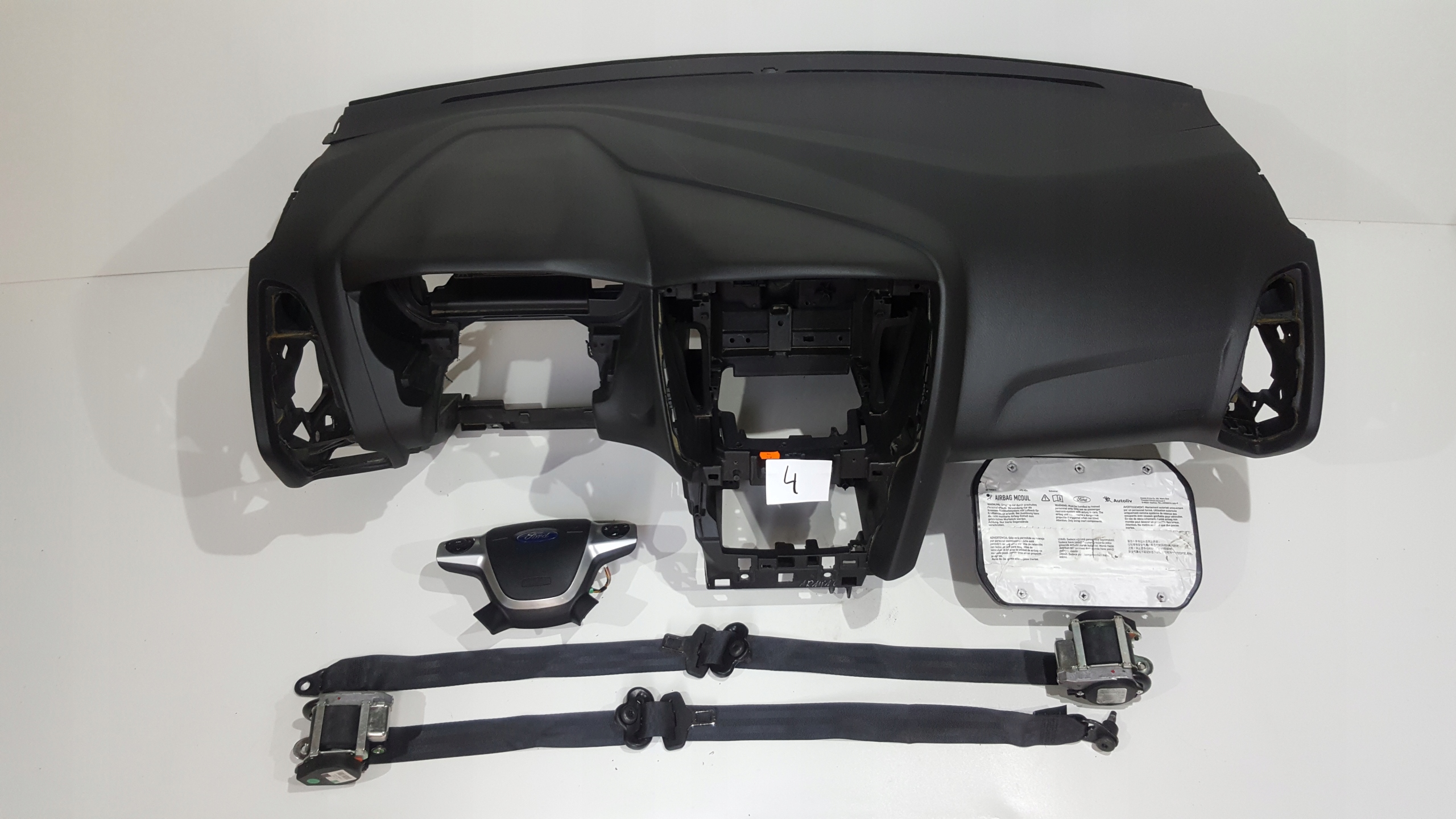 FORD FOCUS MK3 ДОСКА КОНСОЛЬ ПОДУШКА БЕЗОПАСНОСТИ РЕМНИ