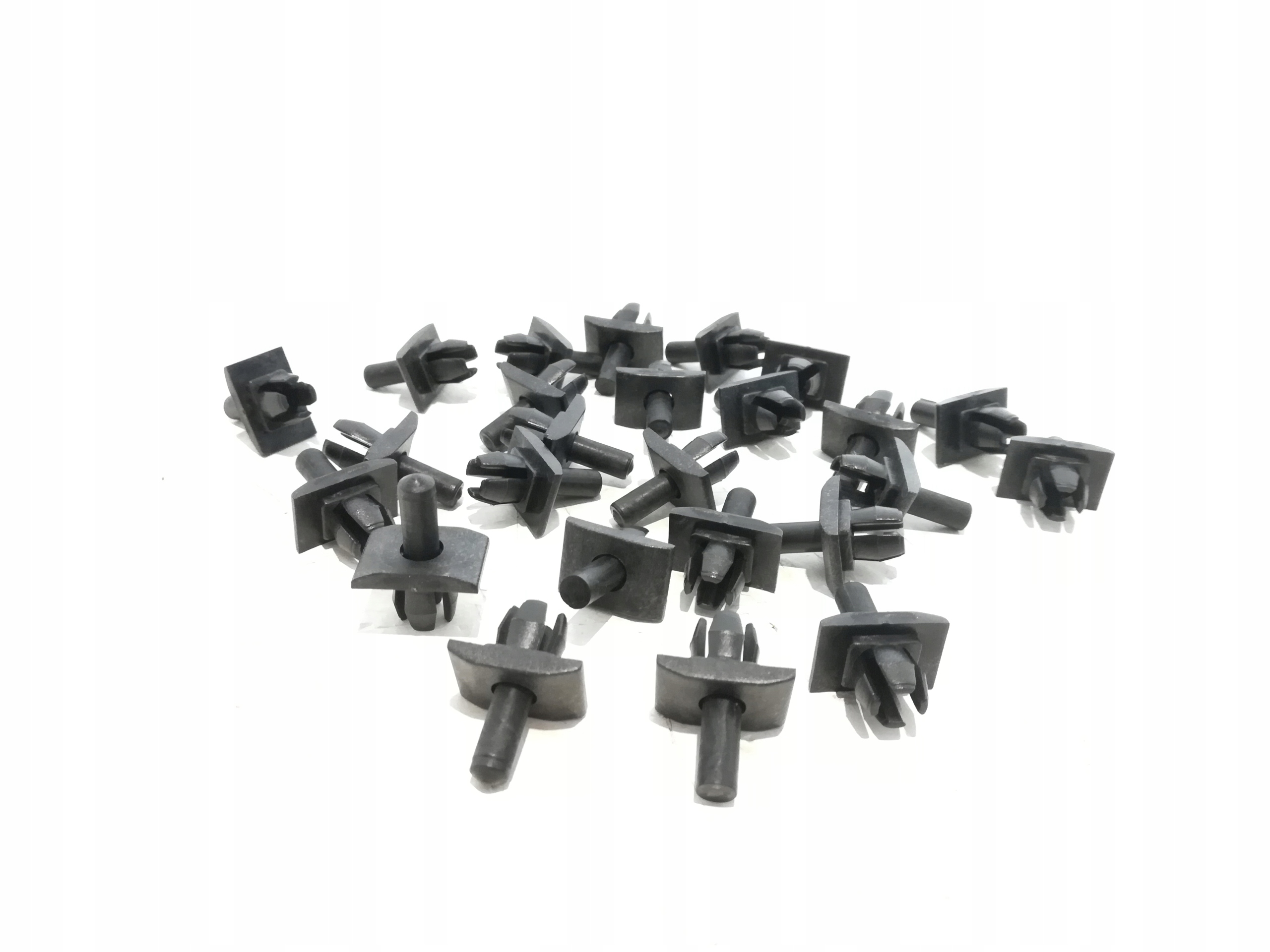 GOLF I MK1 JETTA SPINKA ATRAPY GRILLA LISTWY HOKEJ