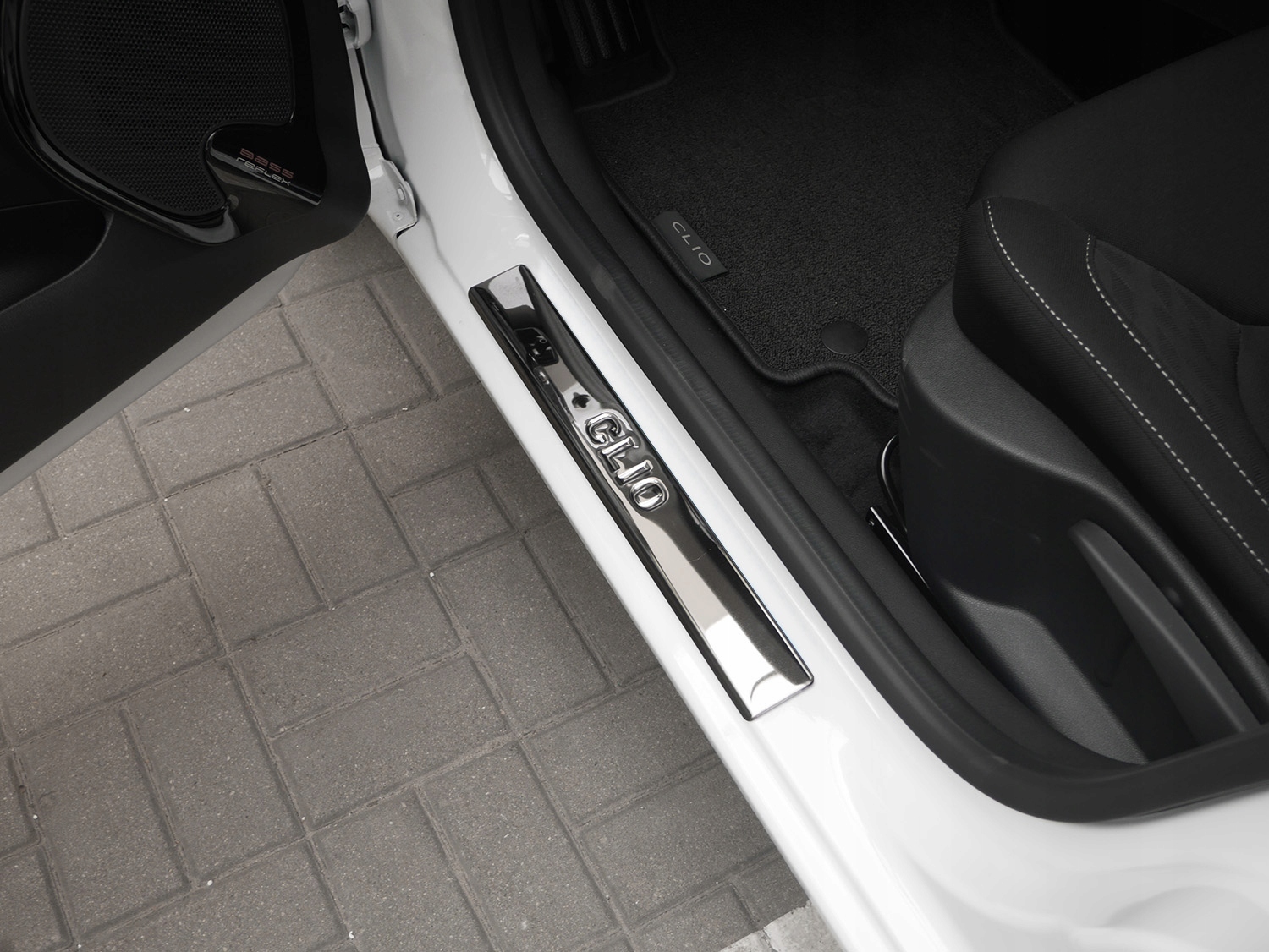 Cd2ad0a943ff83829c589844a960