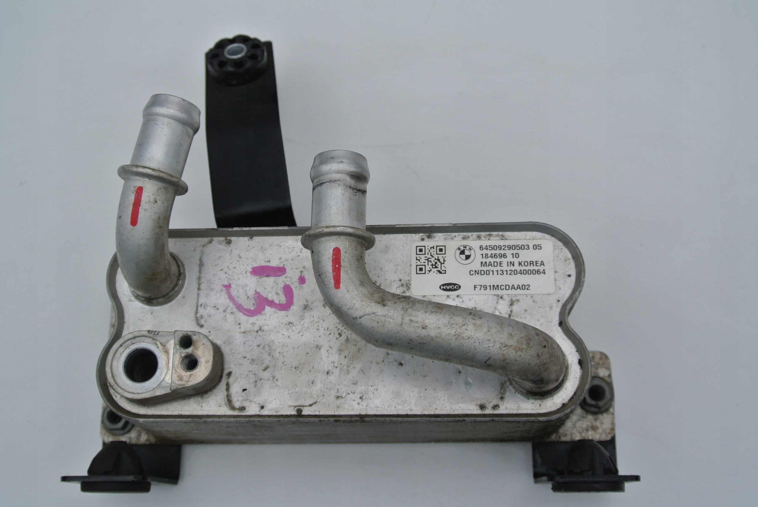 BMW I3 конденсатор кондиционера 64509290503