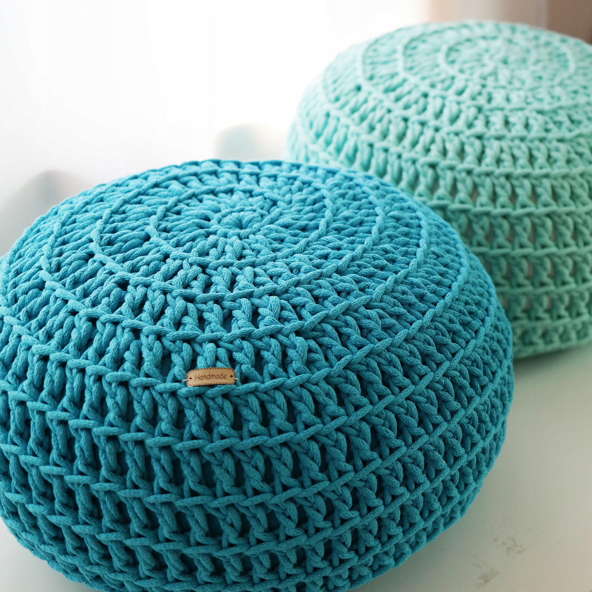 PUFA DO SALONU 50x40 PLECIONA DZIERGANA ZE SZNURKA Głębokość mebla 50 cm