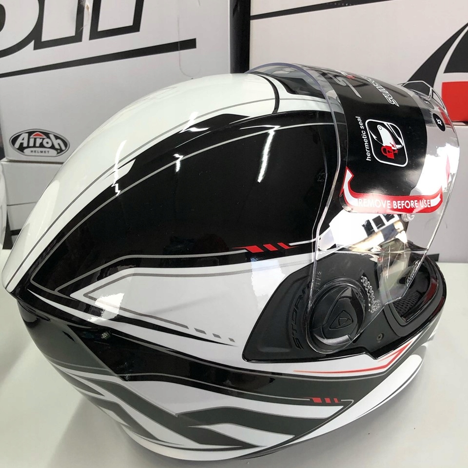 Kask integralny AIROH STORM SPRINTER biały L Typ Integralne / Pełne