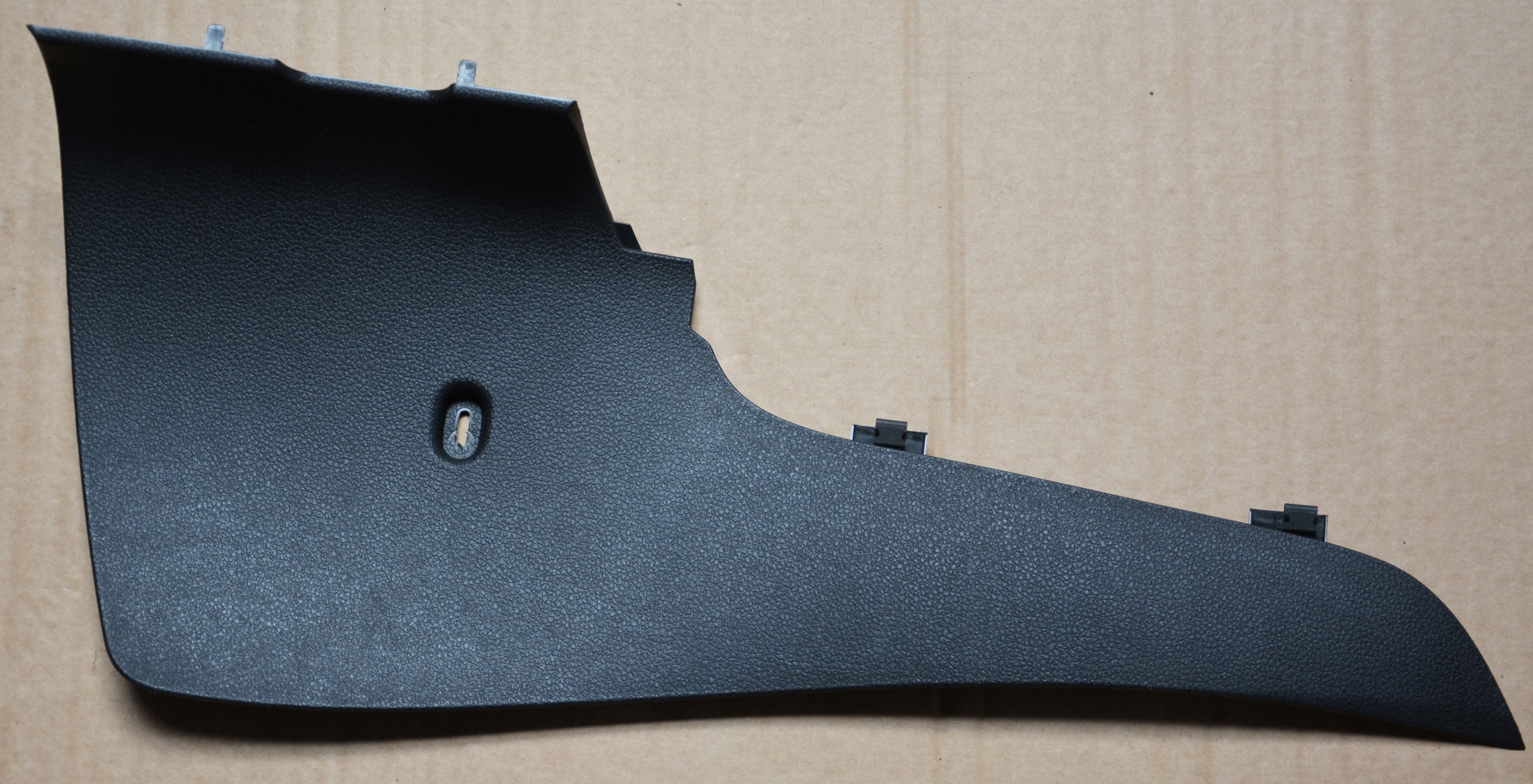 5G1863045A VW GOLF 7 OSŁONA TUNELU ŚRODKOWEGO NOWA