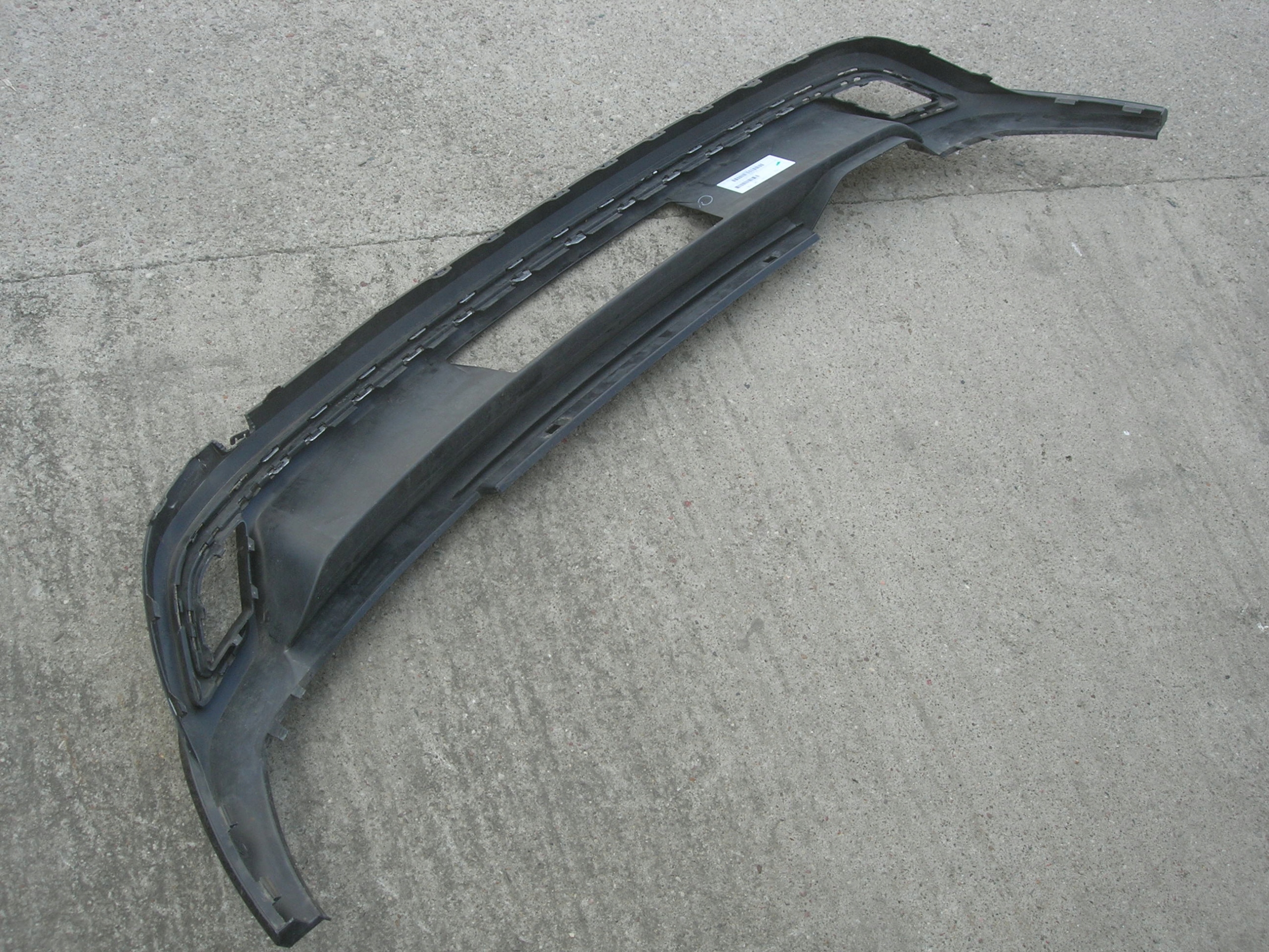 SPOJLER ZDERZAKA TYŁ VW TIGUAN R-LINE 5TA807568C Typ samochodu Samochody osobowe