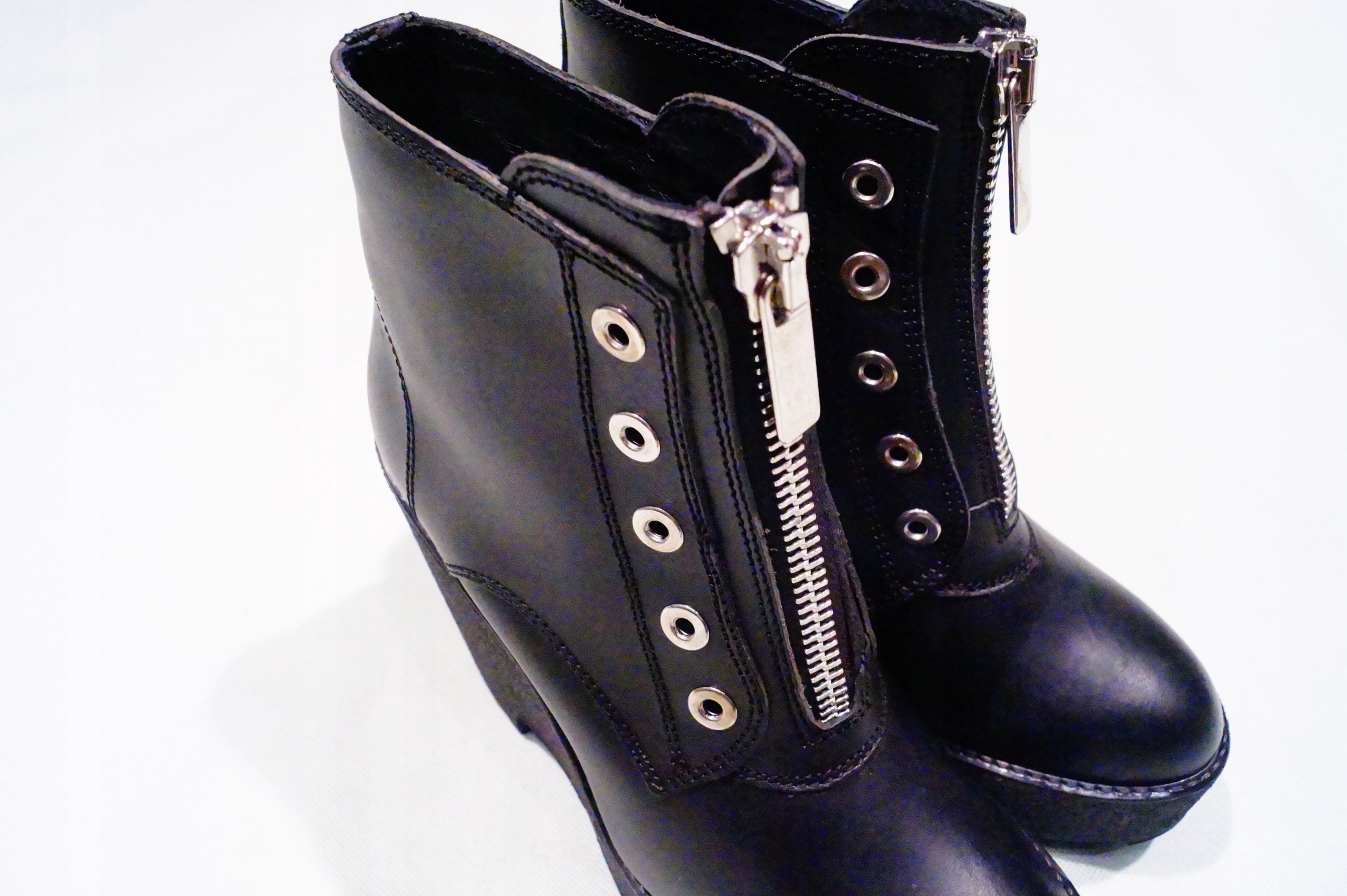 DIESEL BLACK GOLD RHEA Czarne Skóra 36 EAN (GTIN) 8720114213913