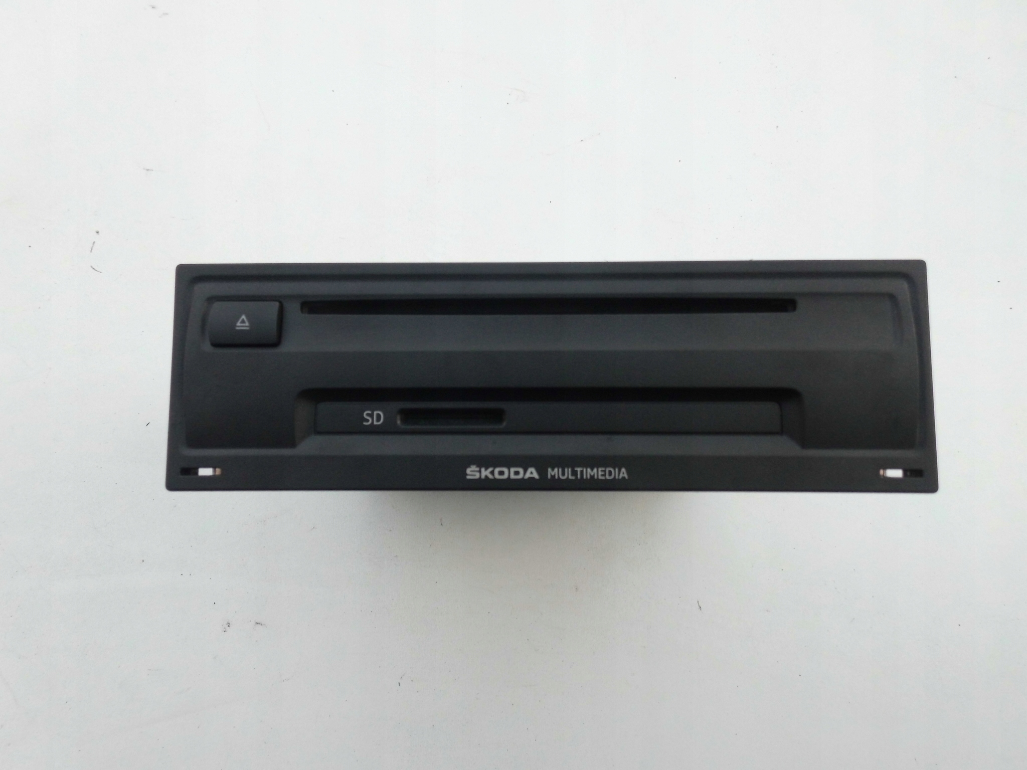 МУЛЬТИМЕДИЙНЫЙ КАРДРИДЕР SD 5E0035842A OCTAVIA III