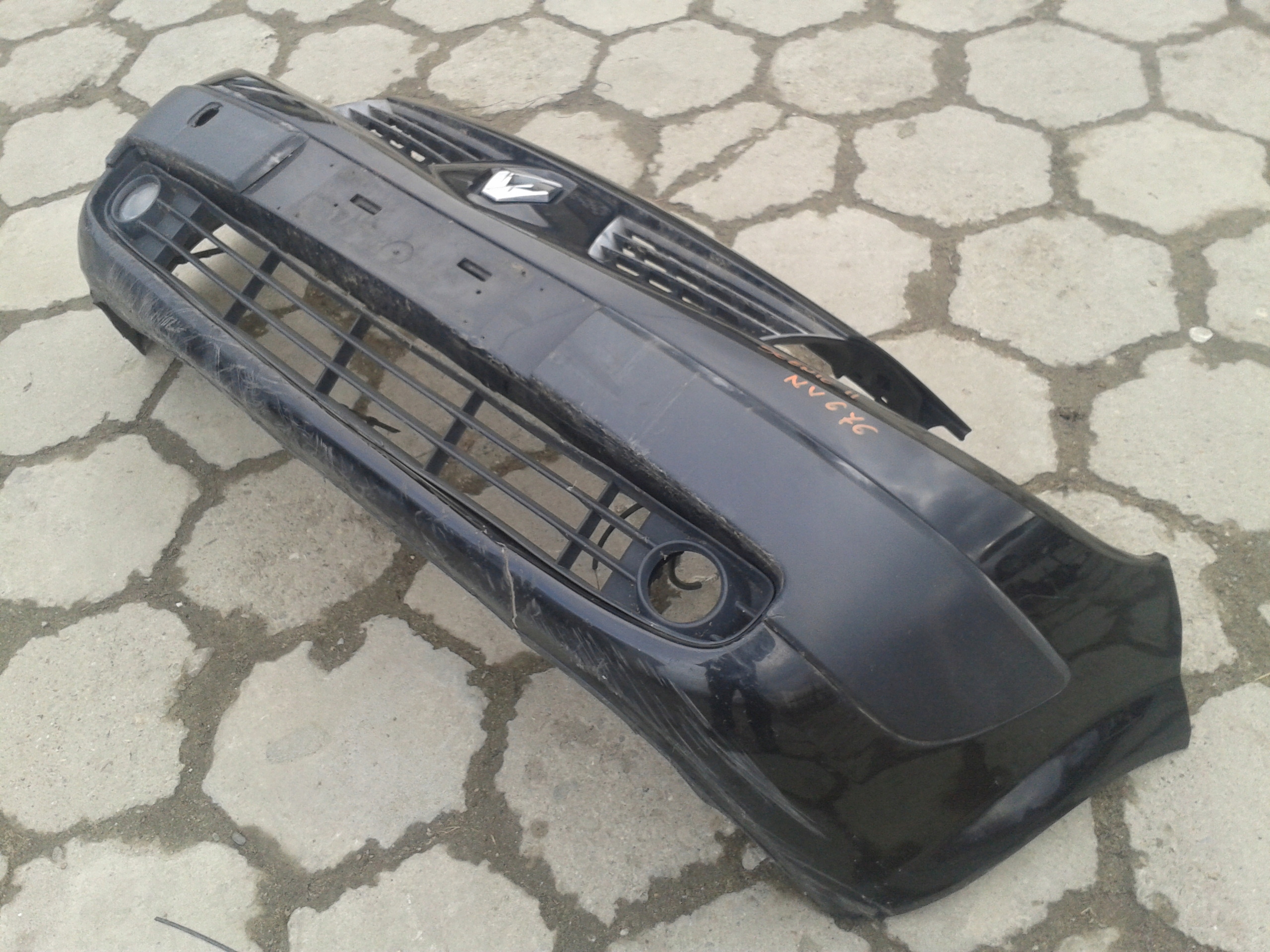 ZDERZAK PRZEDNI PRZOD RENAULT SCENIC 2 NV676