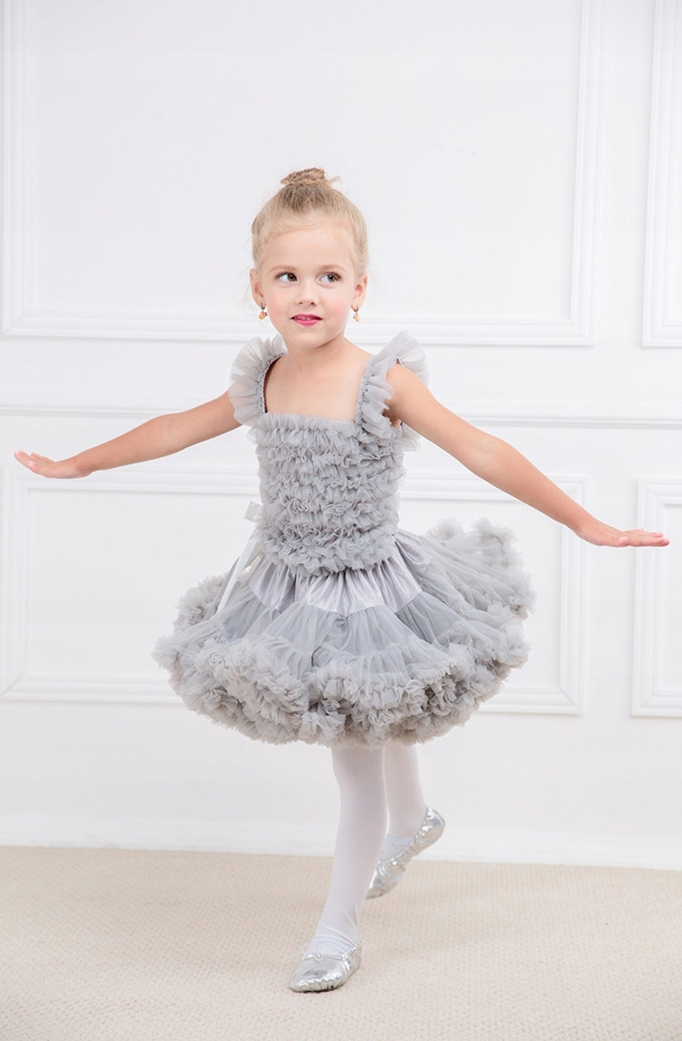 Tiulowa spódniczka 122 tutu pettiskirt szara Wiek dziecka 7 lat +