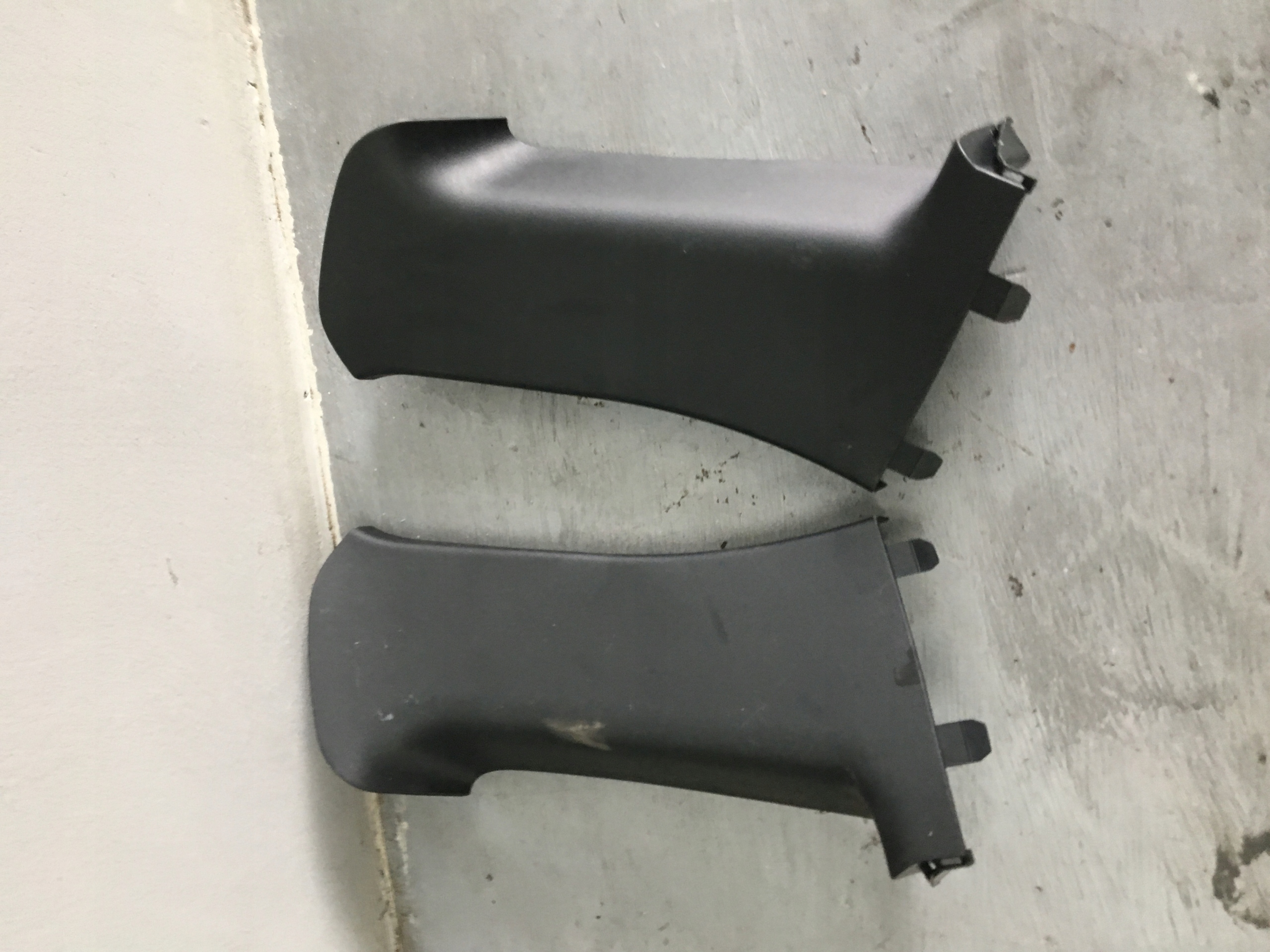 OSŁONY SLUPKÓW DACIA DUSTER