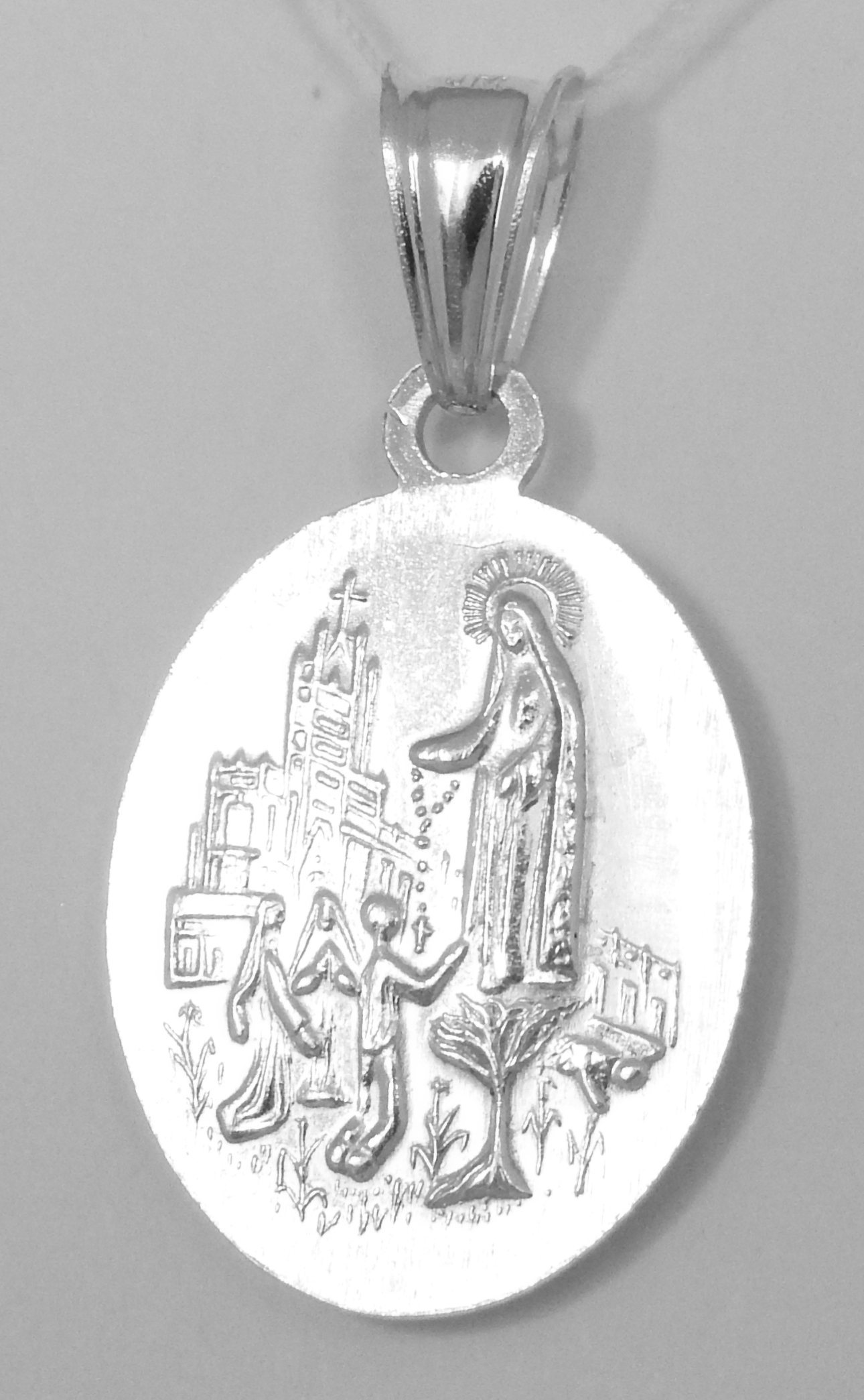 SREBRNY MEDALIK MATKA BOSKA FATIMSKA 925 Kod producenta Zl826