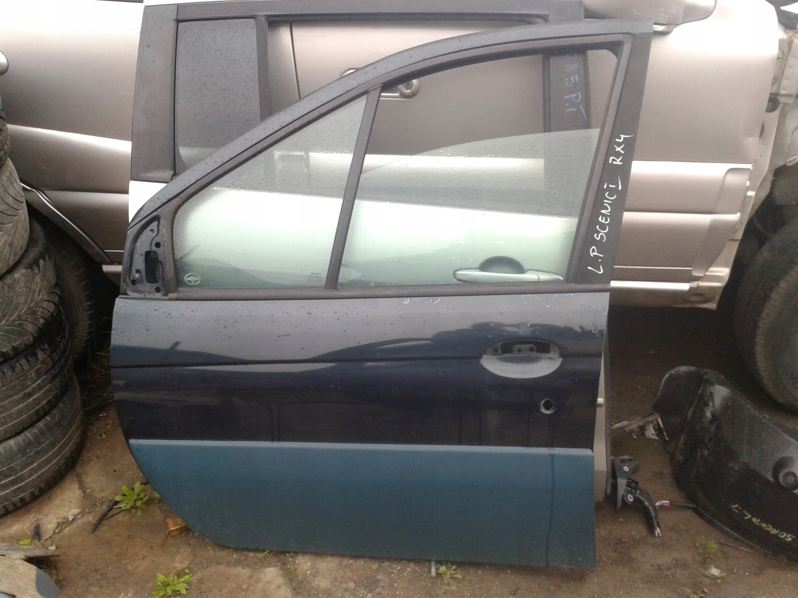 ЛІВА ПЕРЕДНЯ ДВЕРІ RENAULT SCENIC 1 LIFT RX4