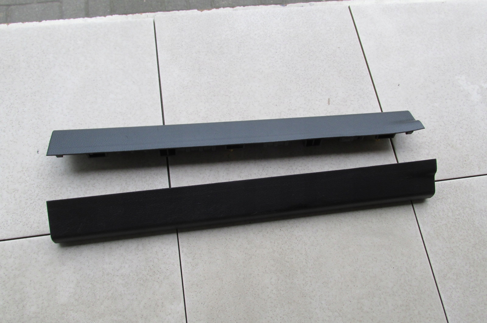 PLASTIK OSŁONA PROGU PRZÓD FOCUS MK3 2013 ROK