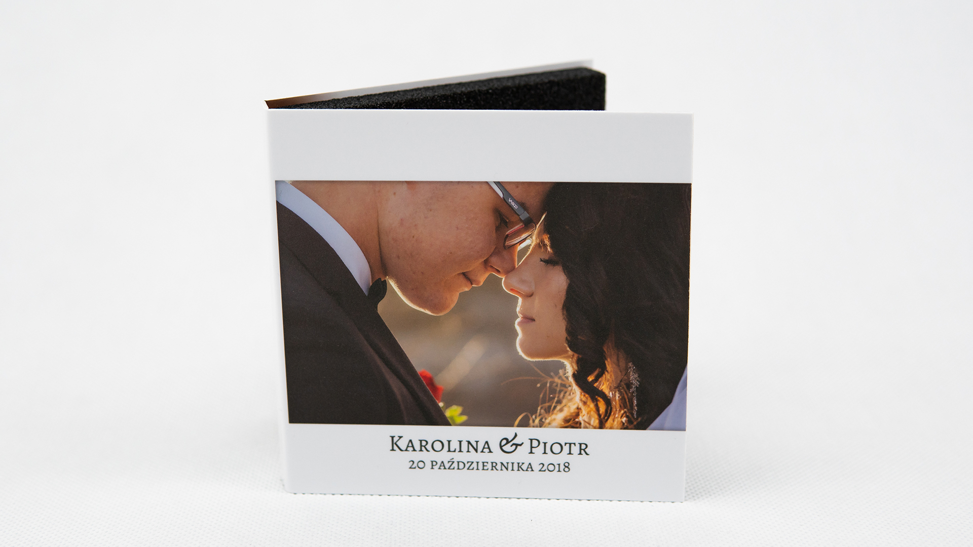 Pudełko etui na pendrive FOTO 16gb 3.0 GRAWER! Kod producenta 01