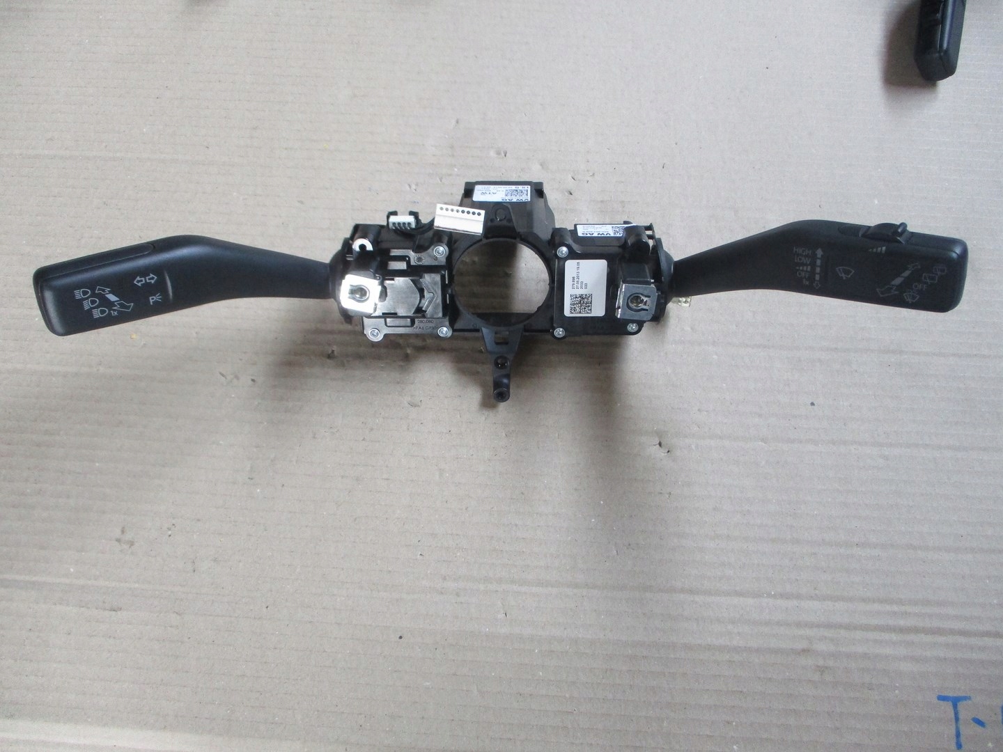 Перемикач під руль Vw Golf VIk0953501cd