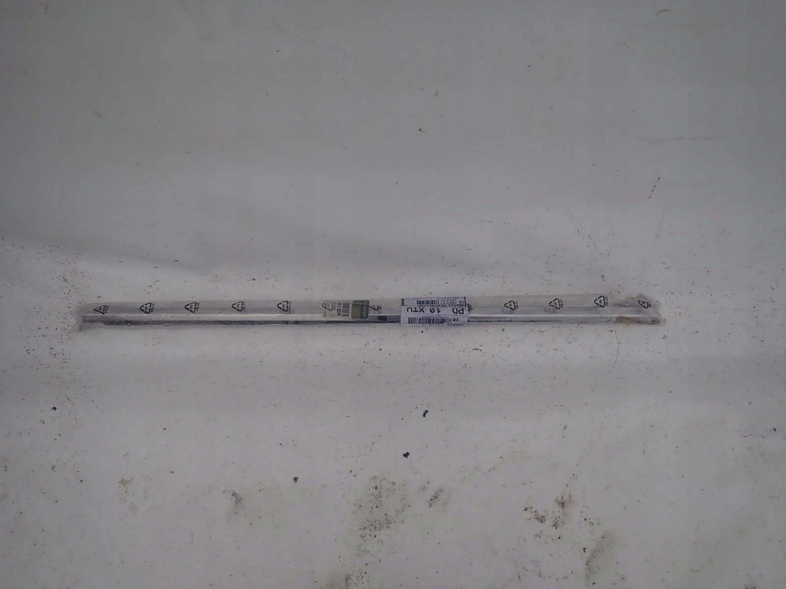 RENAULT ESPACE V 5 14- LISTWA ZGARNIAJĄCA PRAWA