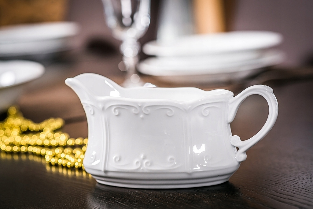 CHODZIEŻ KAMELIA BIAŁA SOSJERKA 450 ml. PORCELANA Kod producenta KAMELIA 1000 SOSJERKA