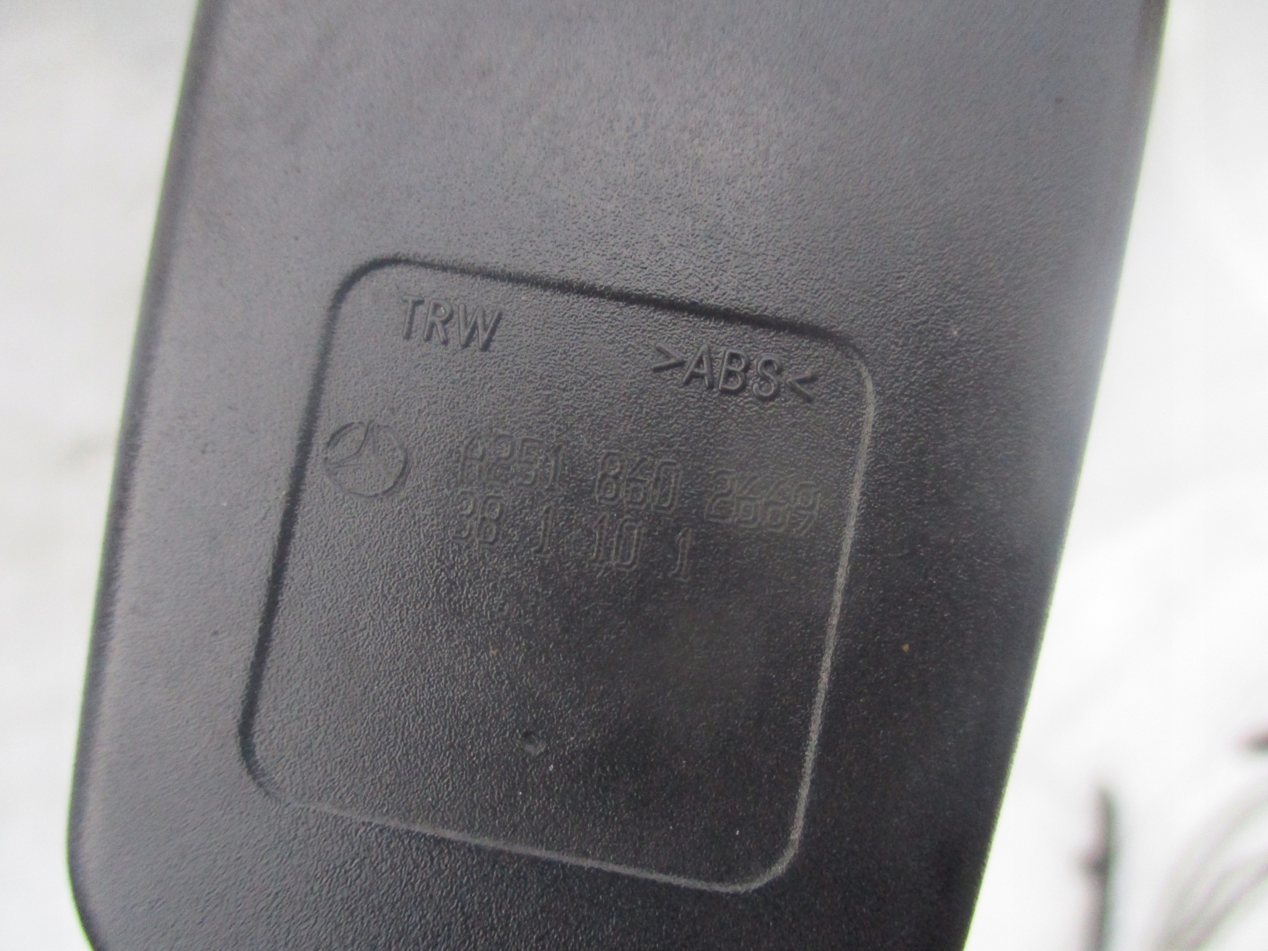 NAPINACZ PASA PRZOD MERCEDES ML W164 GL X164 Car type Passenger cars