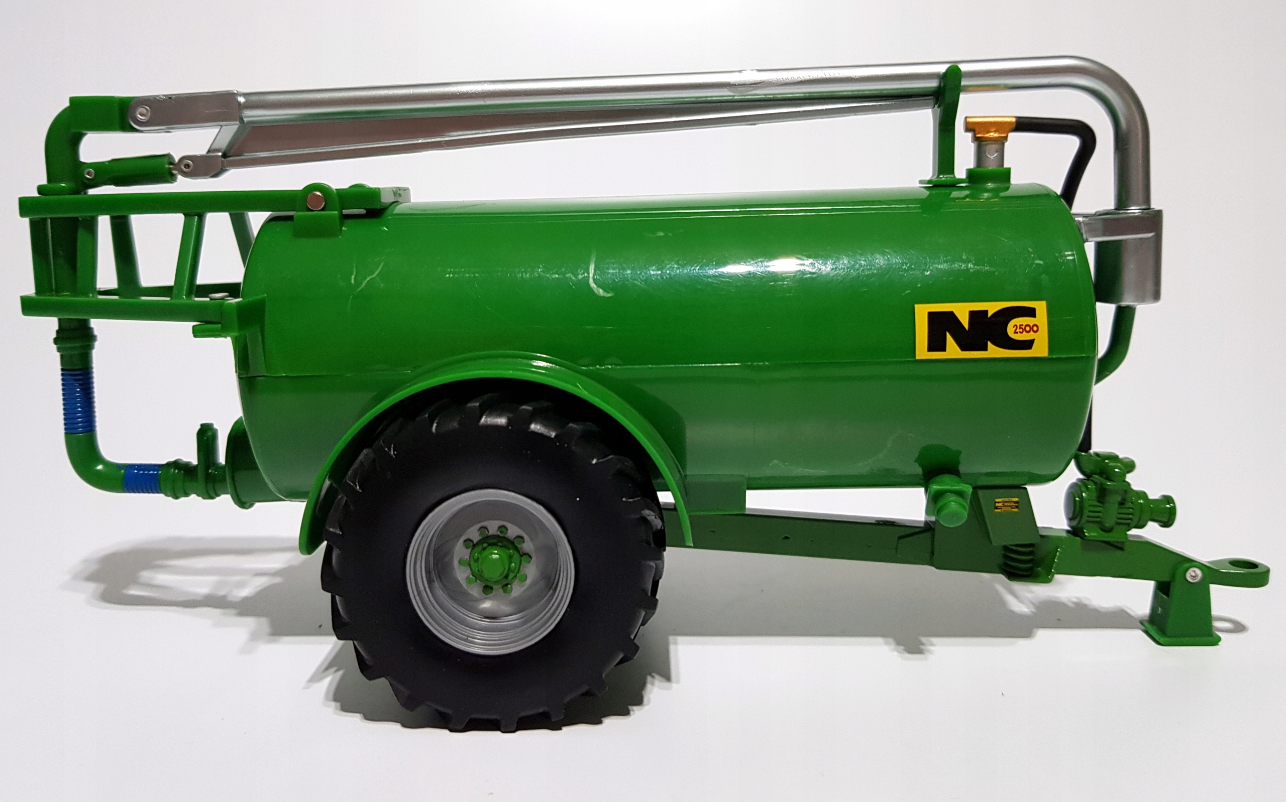 

Britains 43253 Beczka Asenizacyjna Zielona 1:32