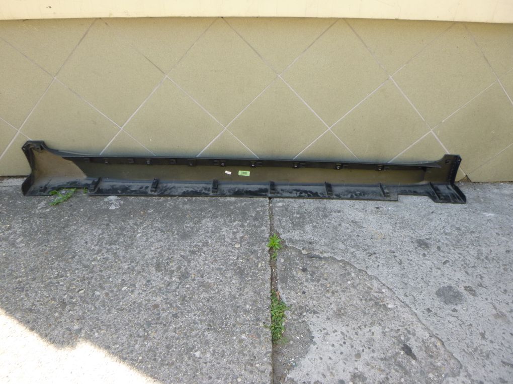 KIA SPORTAGE IV 16- cap threshold moulding left