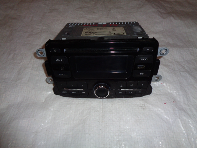 RENAULT CAPTUR LIFT RADIO CD 281153292R