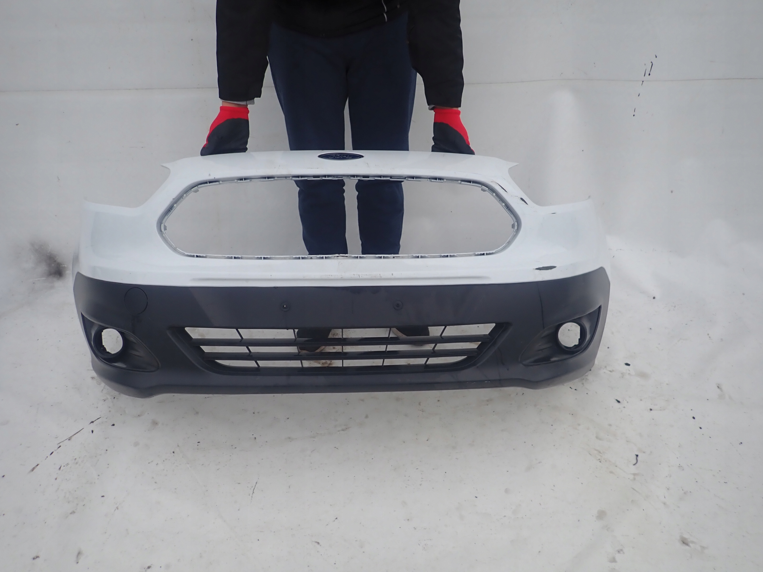 FORD TRANSIT COURIER II MK2 13-> bumper front