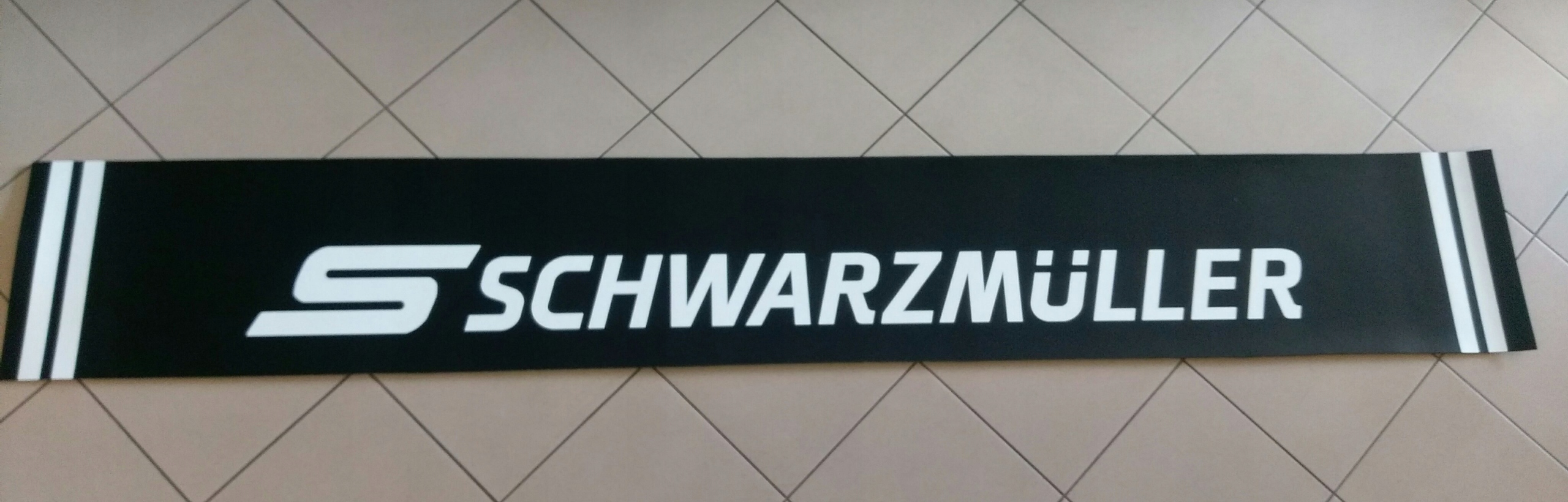 Chlapacz naczepy przyczepy SCHWARZMULLER czarny Installation side Rear