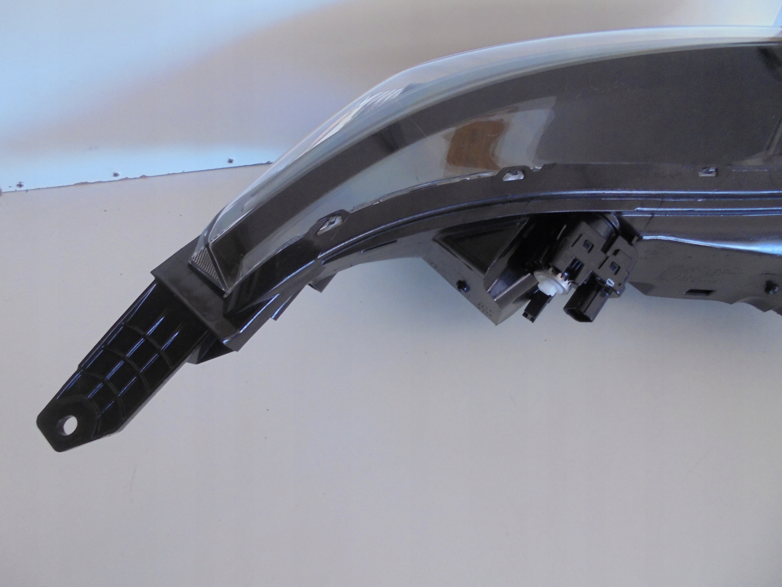 HONDA CR-V 19r> - lampa przednia lewa FULL LED Typ samochodu Samochody osobowe