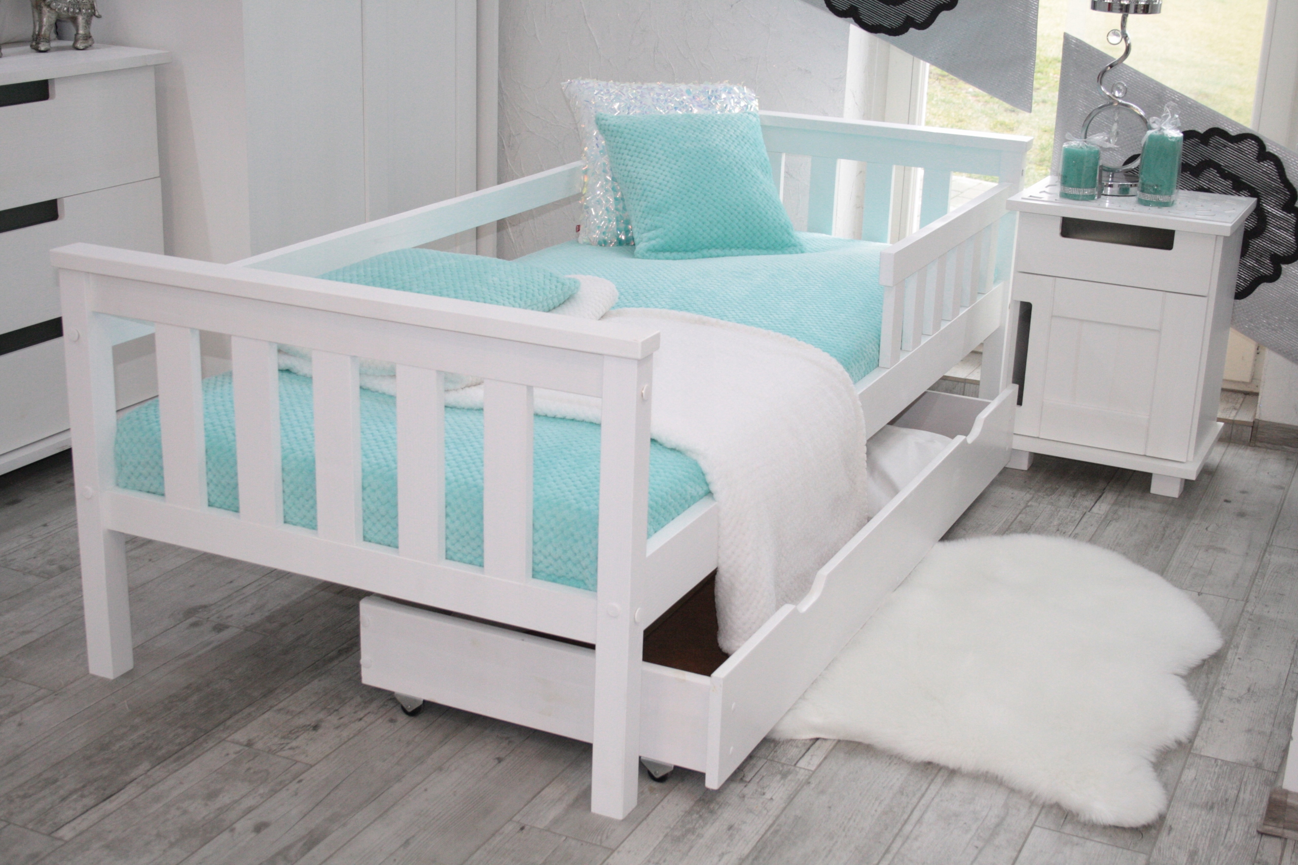 Łóżko dziecięce białe ASIA 80x160 MAXI-DREW + STELAŻ GRATIS Marka Maxi-Drew