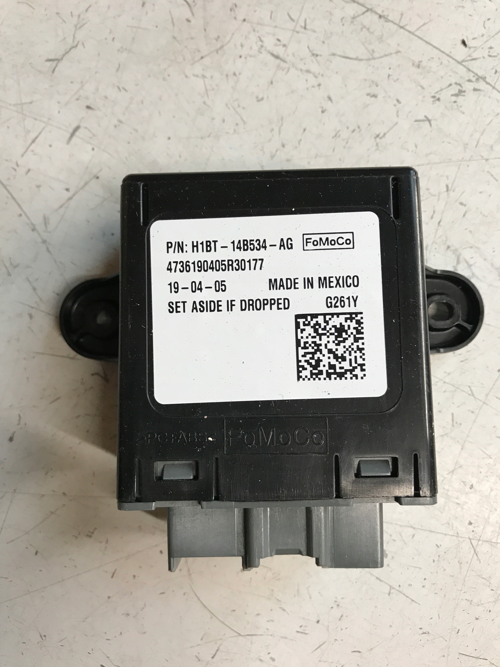 FIESTA MK8 5D MODUL DRZWI TYL H1BT 14B534 AG