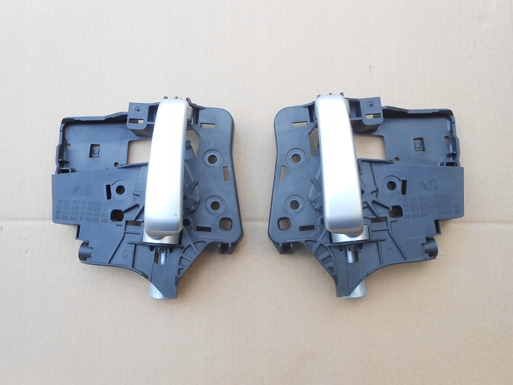 PARTNER BERLINGO III 08 - KLAMKA DRZWI PRZESUWNYCH