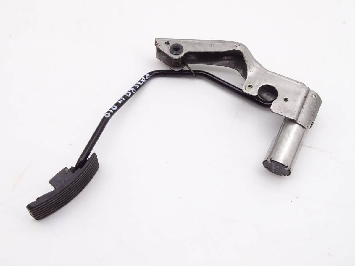 MITSUBISHI PAJERO III 99-06 3.2 DID PEDAŁ GAZU