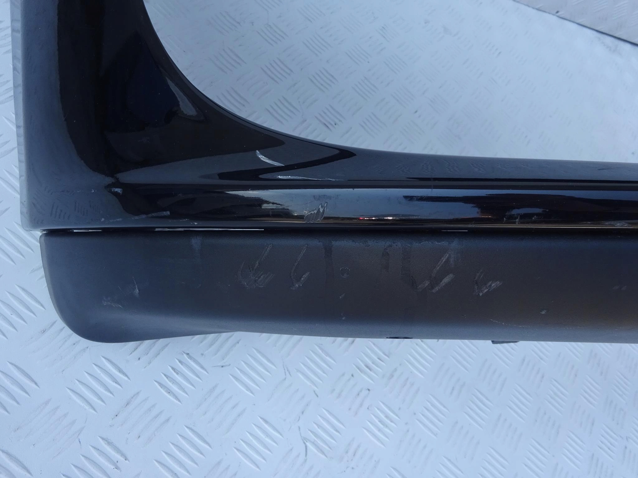 TESLA S 12- bumper front 6008160-00-D