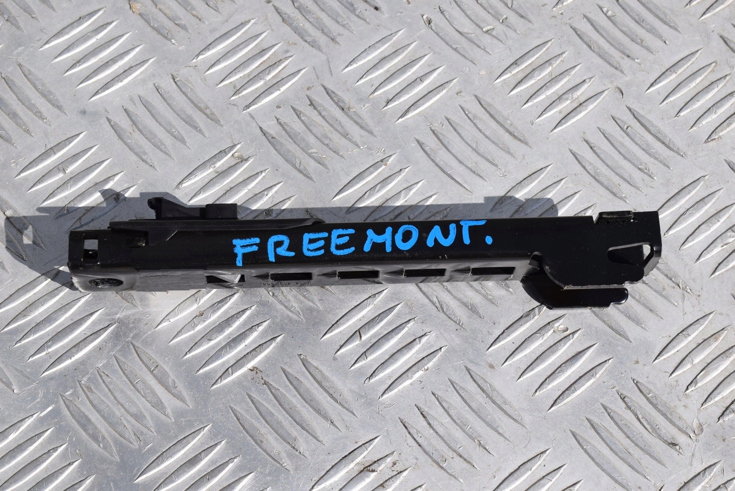 REGULACJA PASOW DI SICUREZZA FIAT FREEMONT
