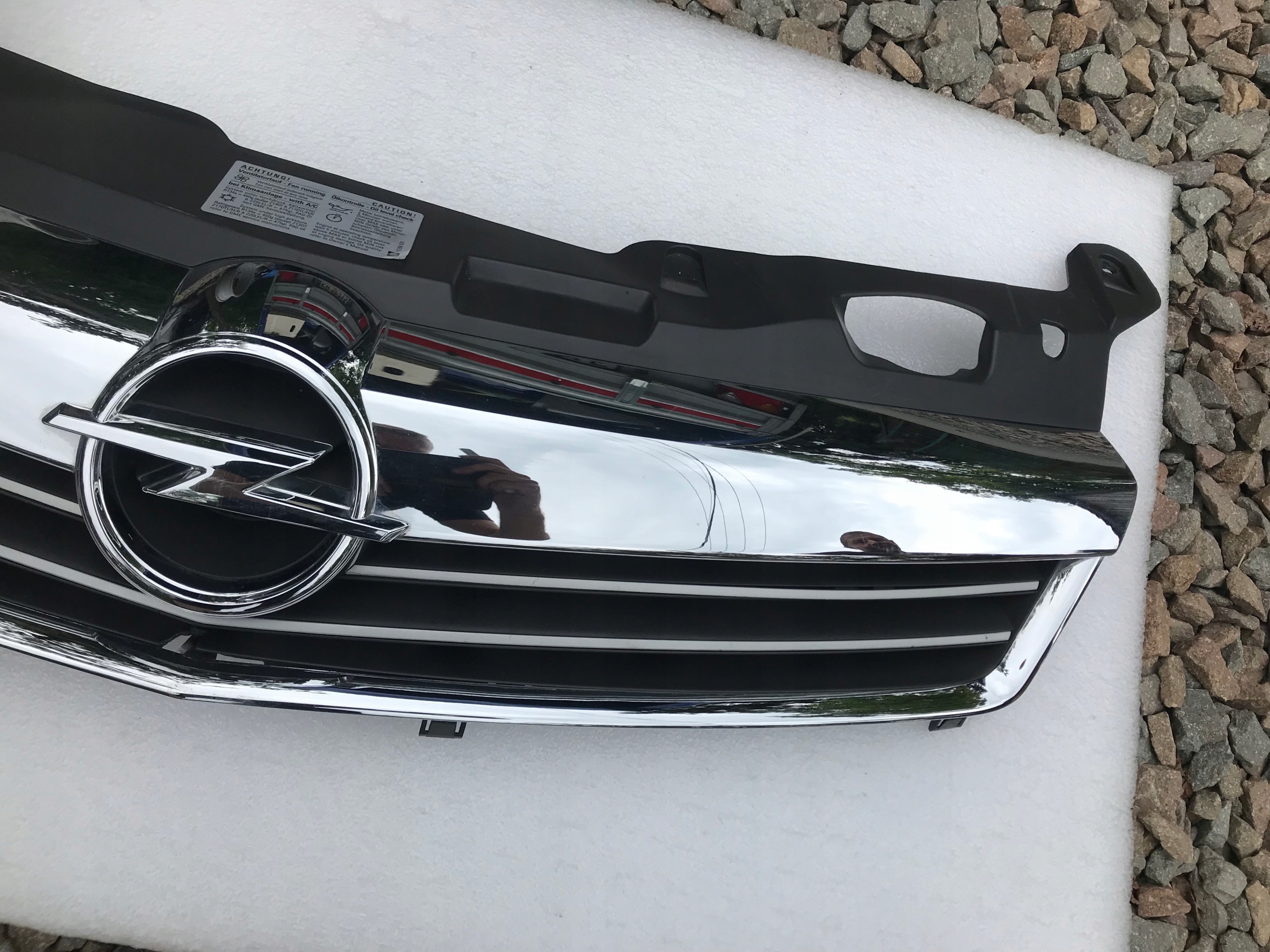 opel Astra 3 III H решетка радиатора перед рестайлинг 2006-