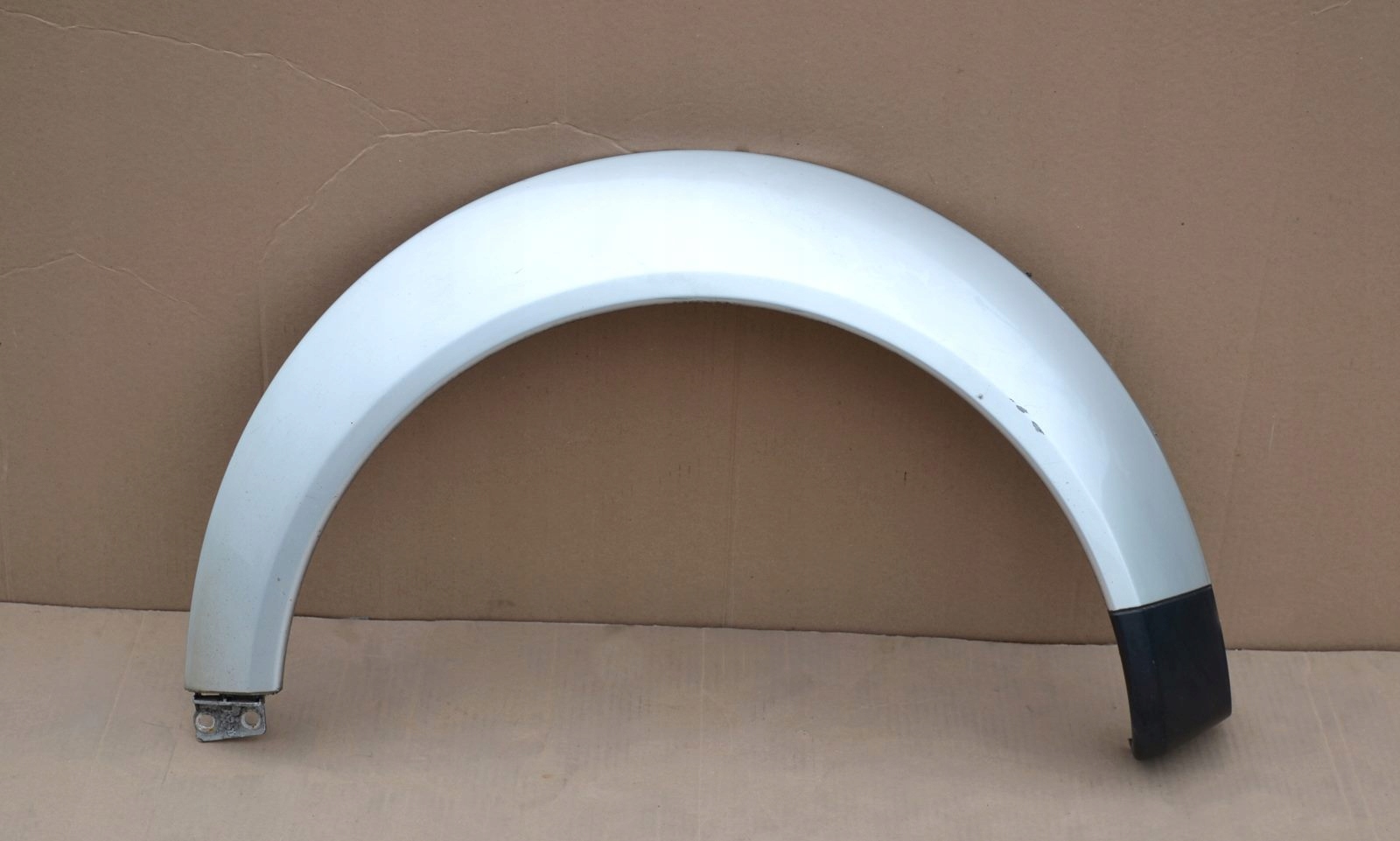 AUDI A2 НАКЛАДКА НАКЛАДКА КРИЛА ЛІВИЙ ЛІВА ЗАД.