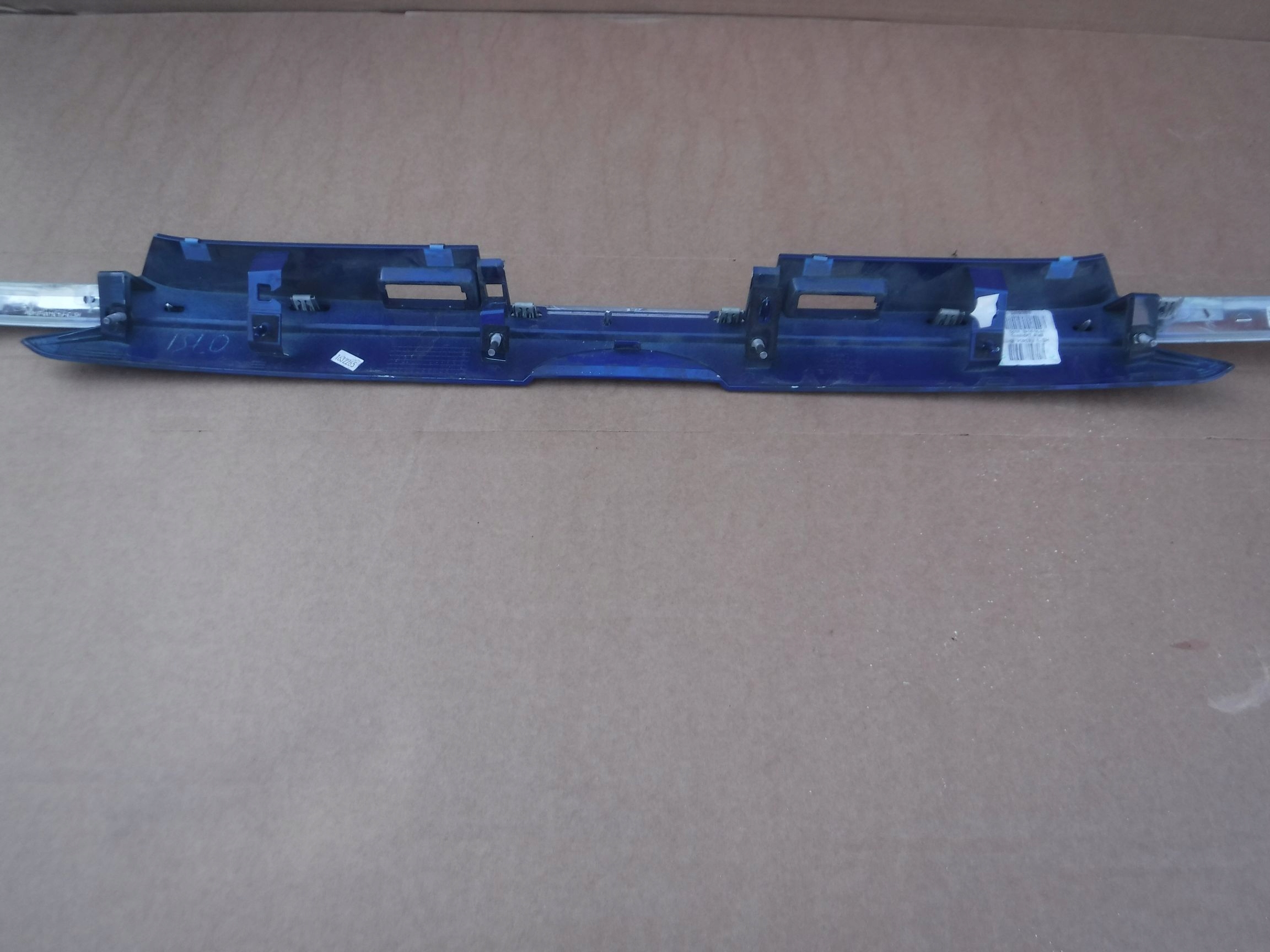 BLENDA KLAPY BAGAŻNIKA FORD FUSION USA Stan opakowania zastępcze