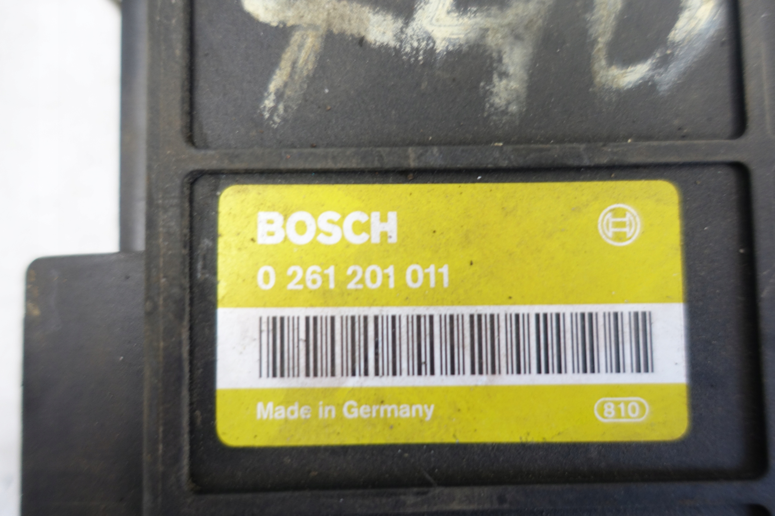 0261201011 - Volvo 740 84-92 модуль управления детонацией