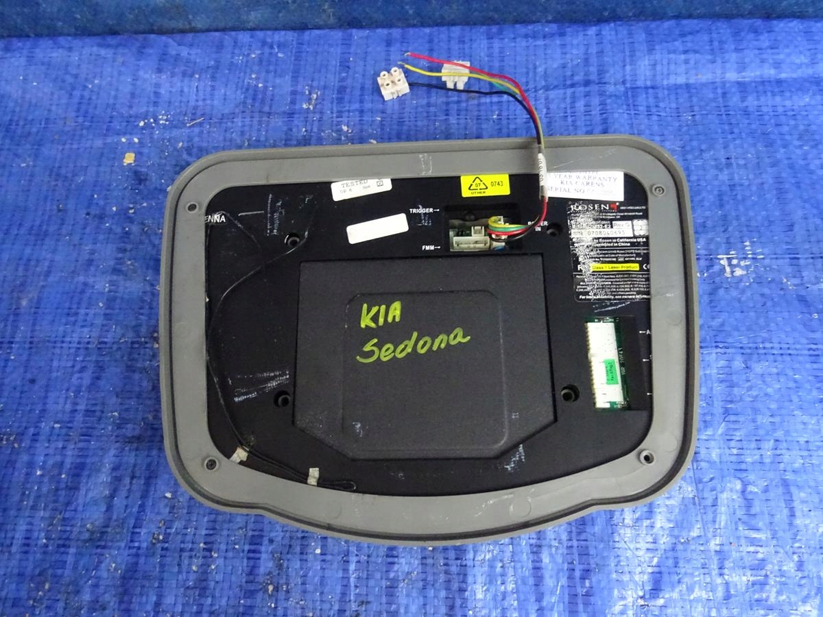 ДИСПЛЕЙ DVD ROSEN KIA CARNIVAL III