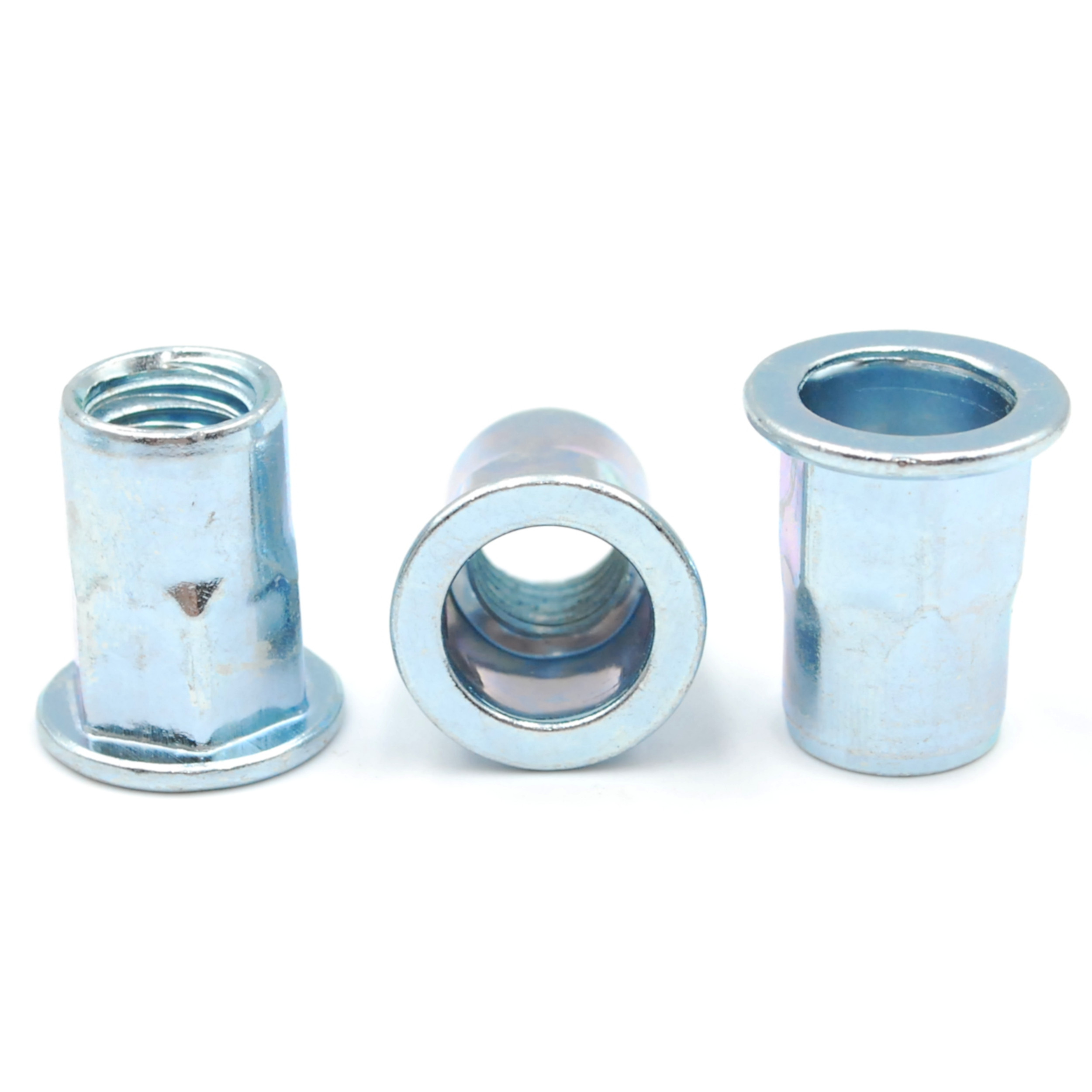 M5 nýtovací matice plochá pološestihranná 1000ks