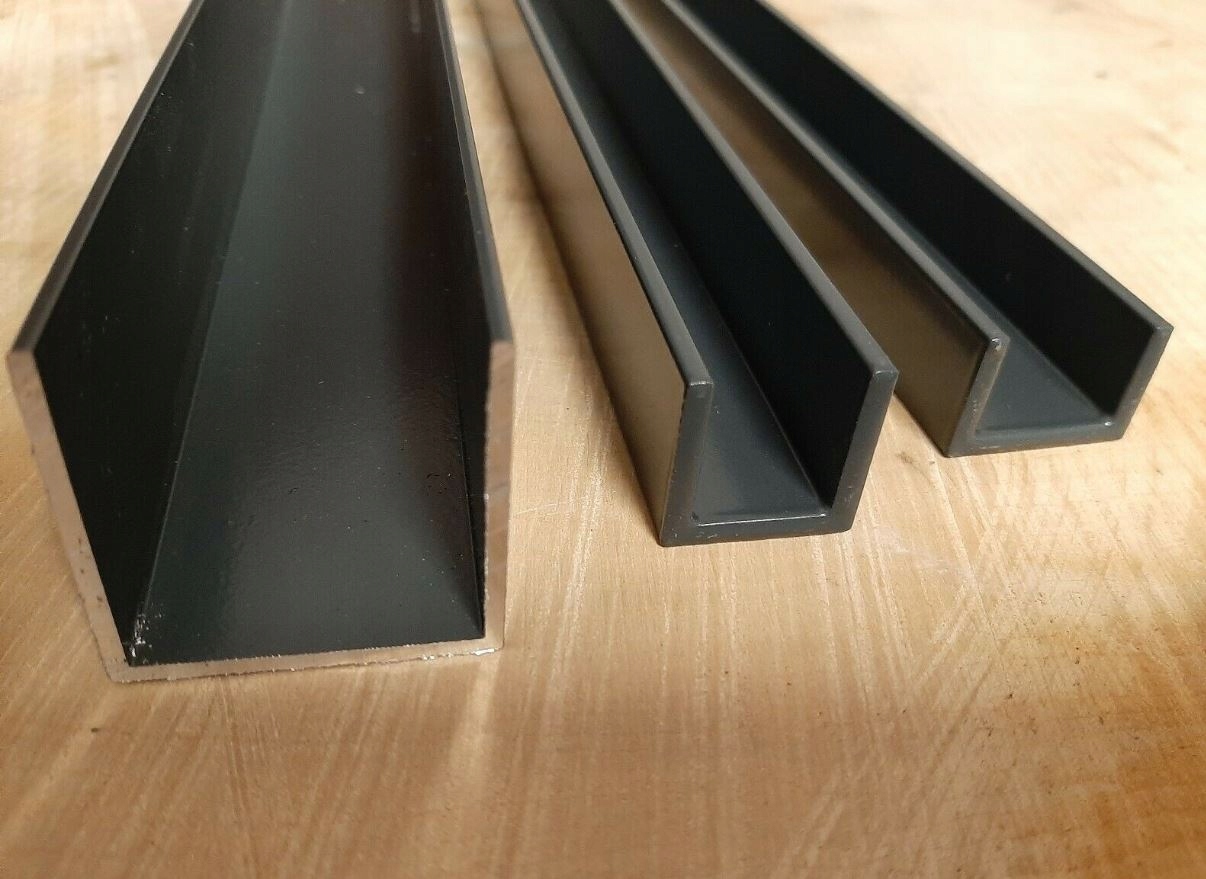 U profil hliníková černá 45 x 25 x 2,5 mm, délka 2 m