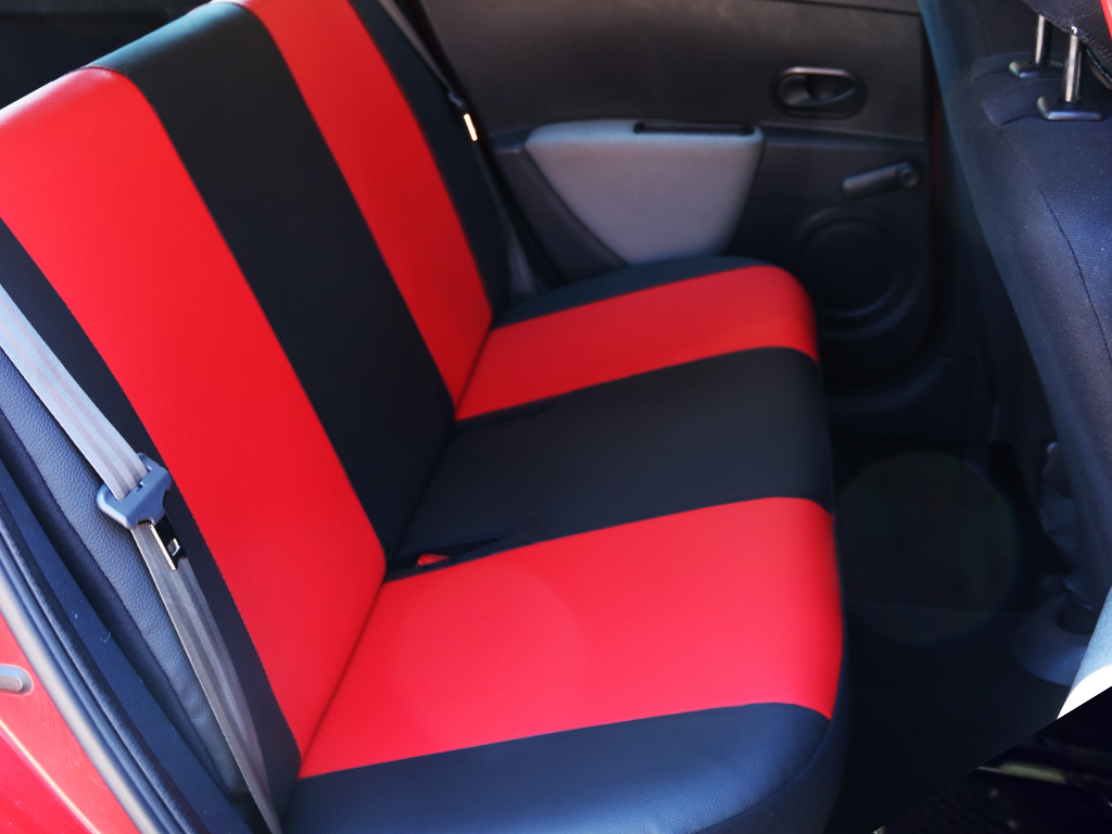 SKÓRZANE POKROWCE MIAROWE SAMOCHODOWE NA FOTELE do AUDI Q3 II Sportback Producent Pok-ter