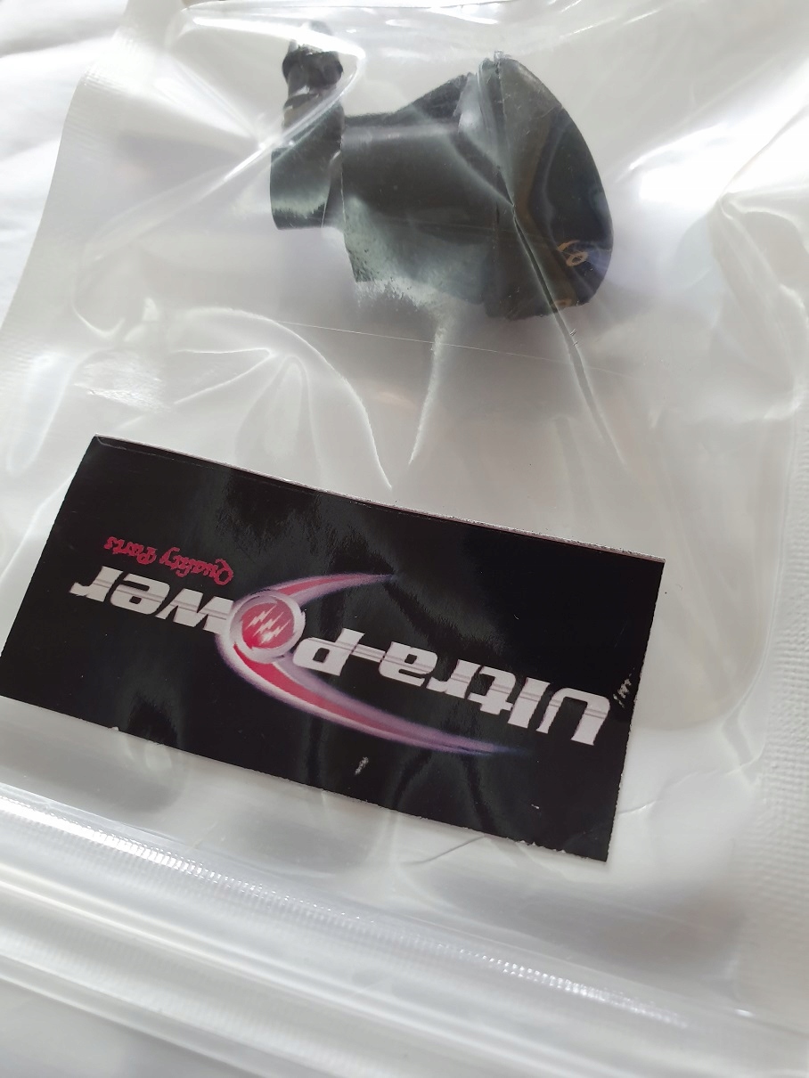 DYSZA SPRYSKIWACZA JEEP GRAND CHEROKEE WK2 13-20 Producent części Ultra Power