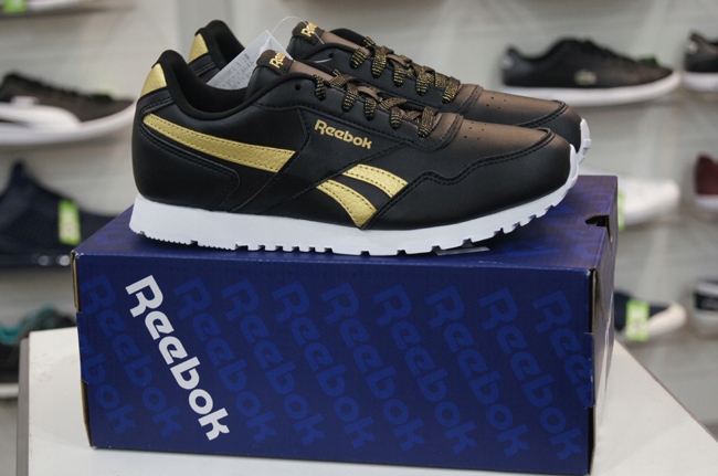 BUTY DAMSKIE REEBOK CLASSIC ROYAL G DV4505 R. 36,5 Zapięcie sznurowane