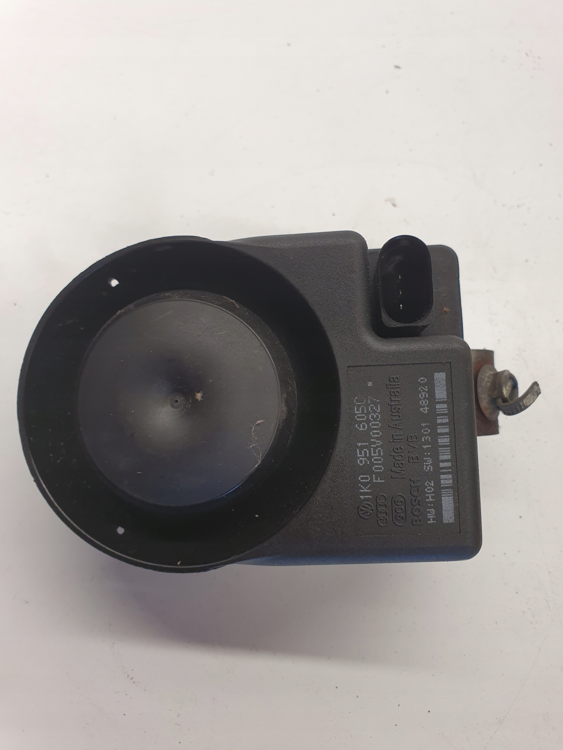 KLAKSON SYGNAŁ AUDI A4 B8 A5 1K0951605C Producent części Audi OE